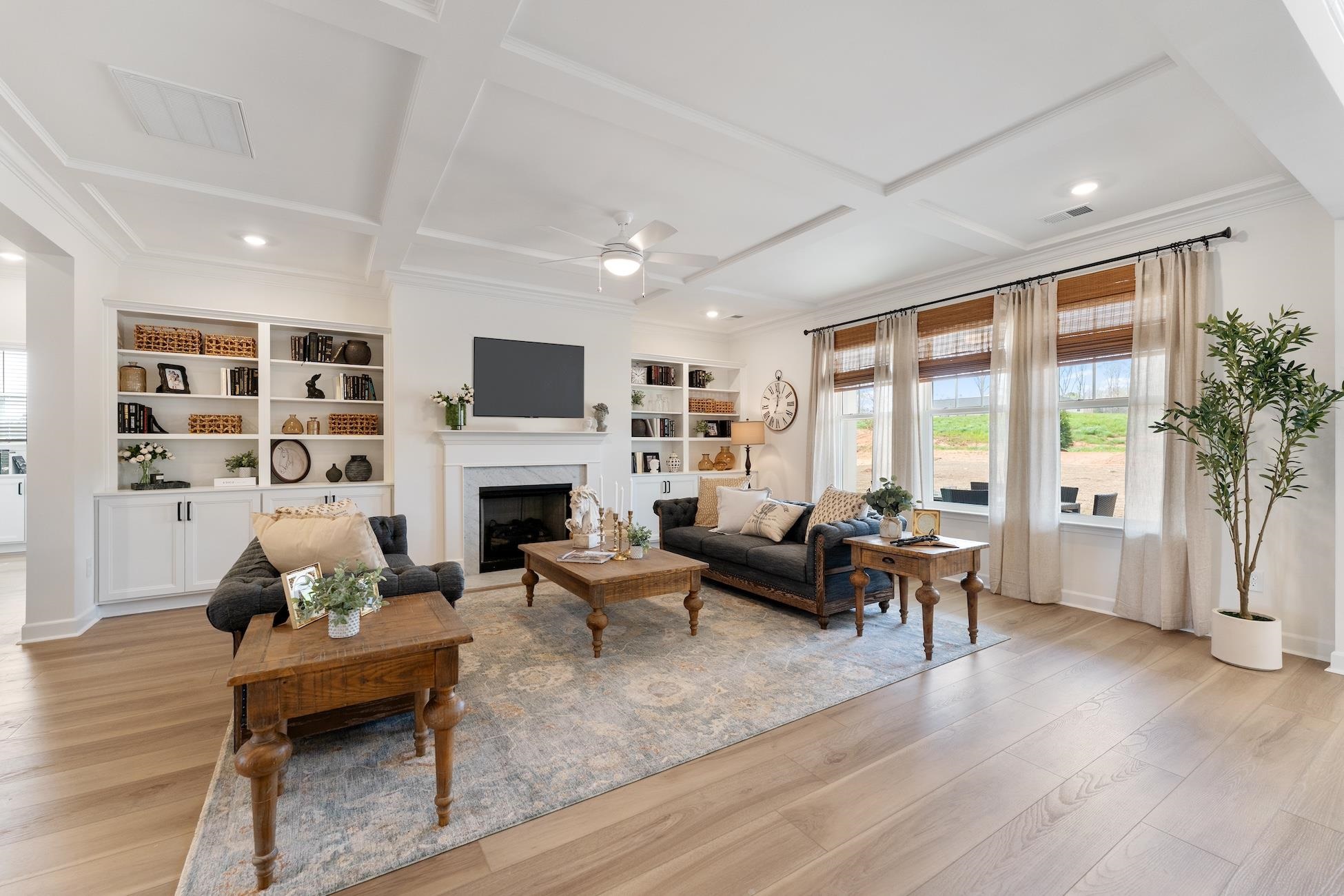 6252 Zoe Way Property Photo 3