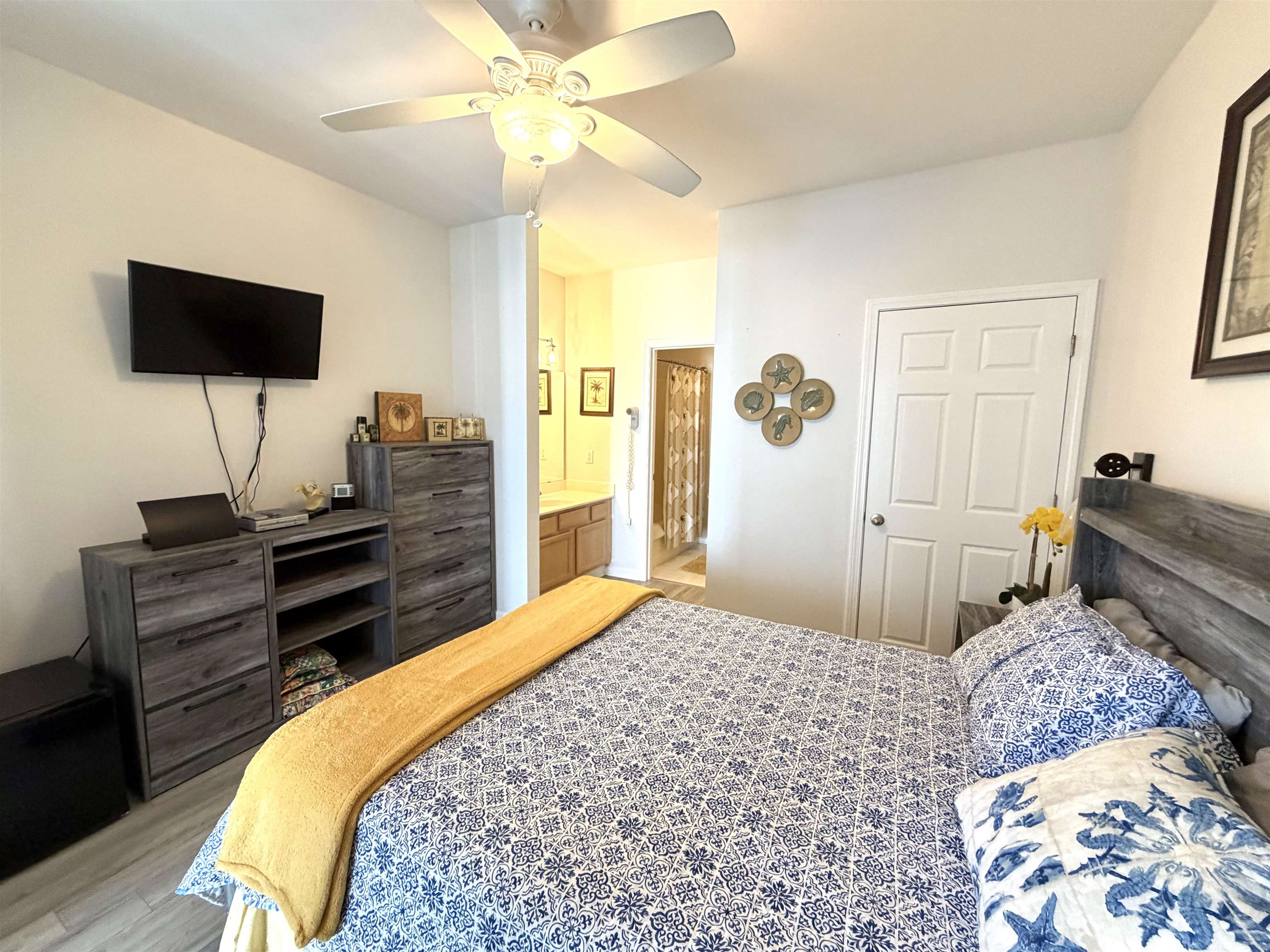 225 Royal Poste Rd. Property Photo 8