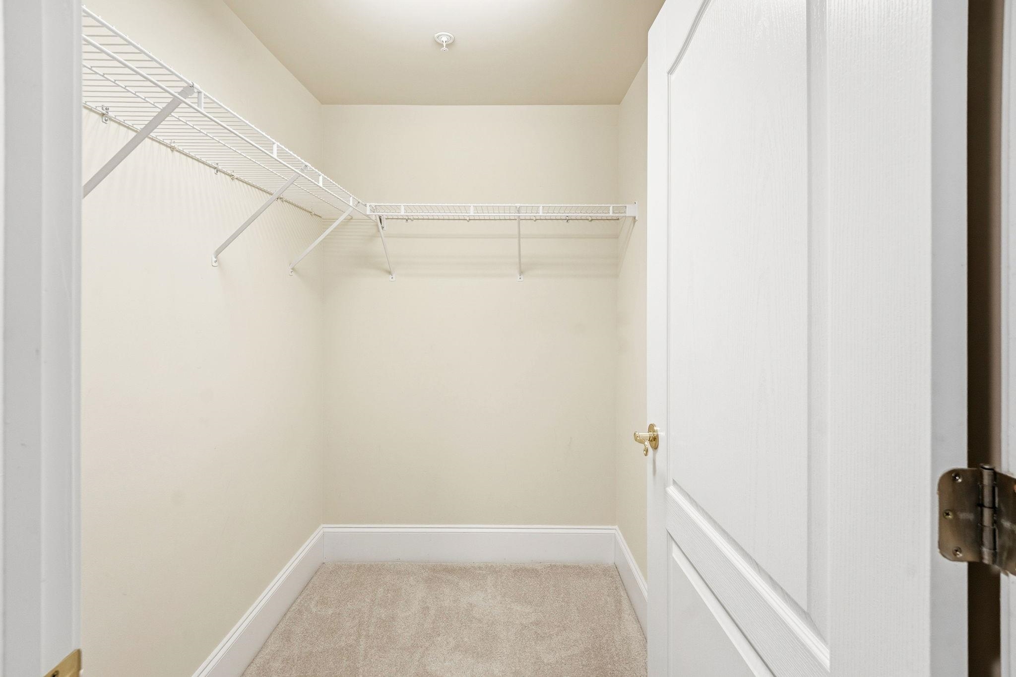 2180 Waterview Dr. Property Photo 23