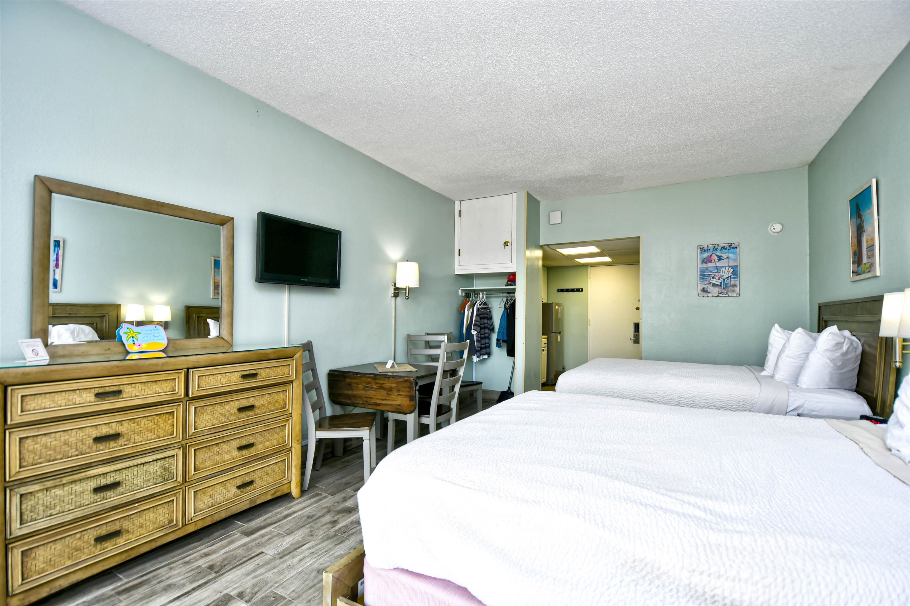 6803 N Ocean Blvd. Property Photo 9