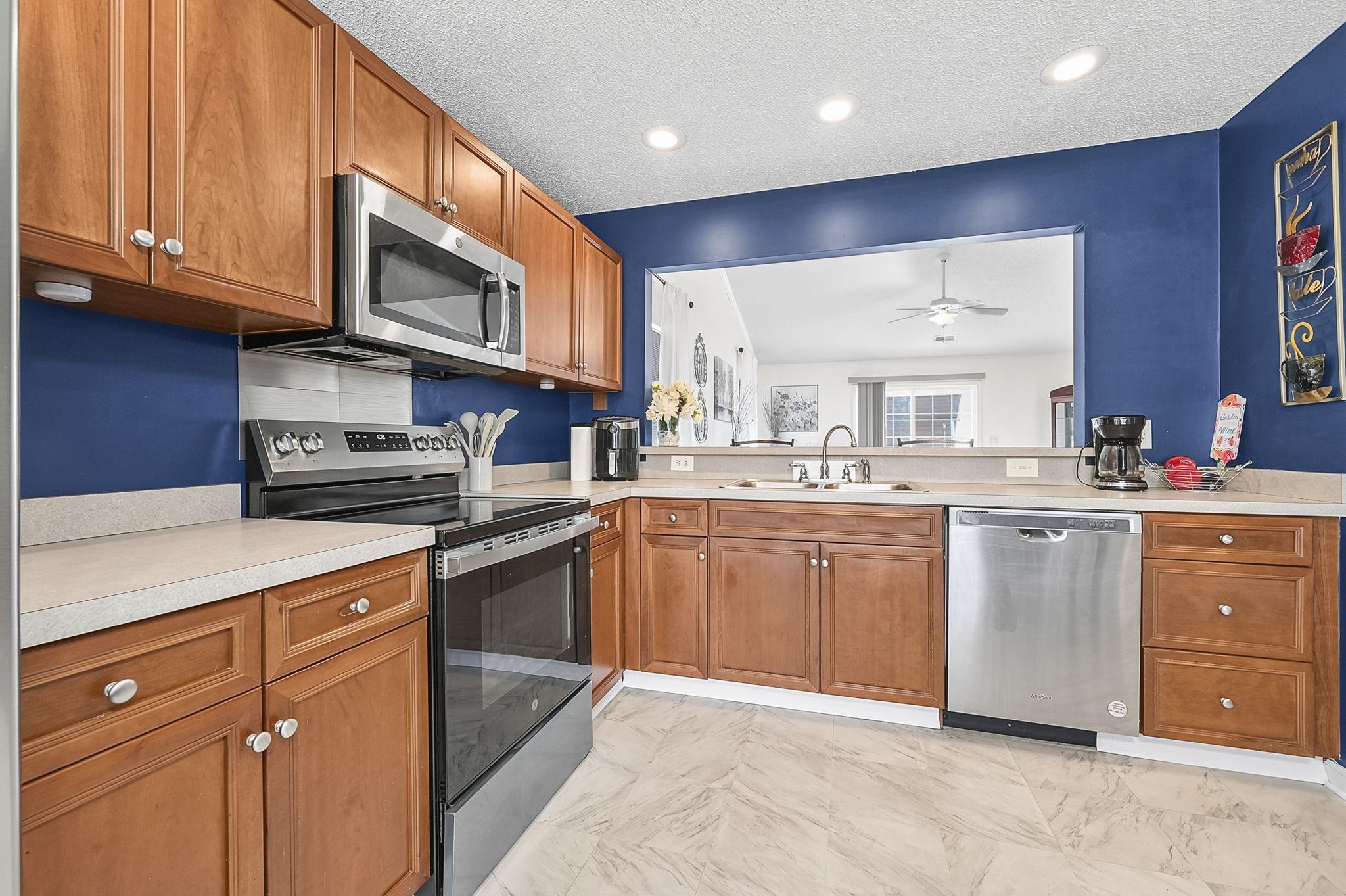 8333 Tartan Ln. Property Photo 9