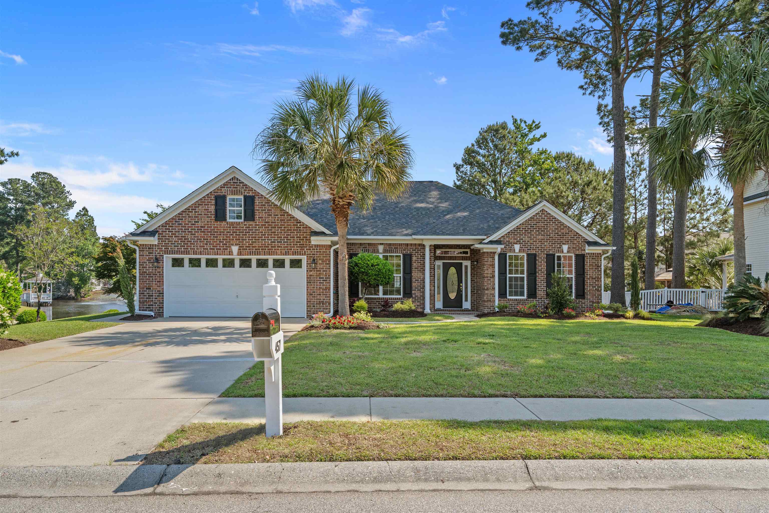 457 Spring Lake Dr. Property Photo 1