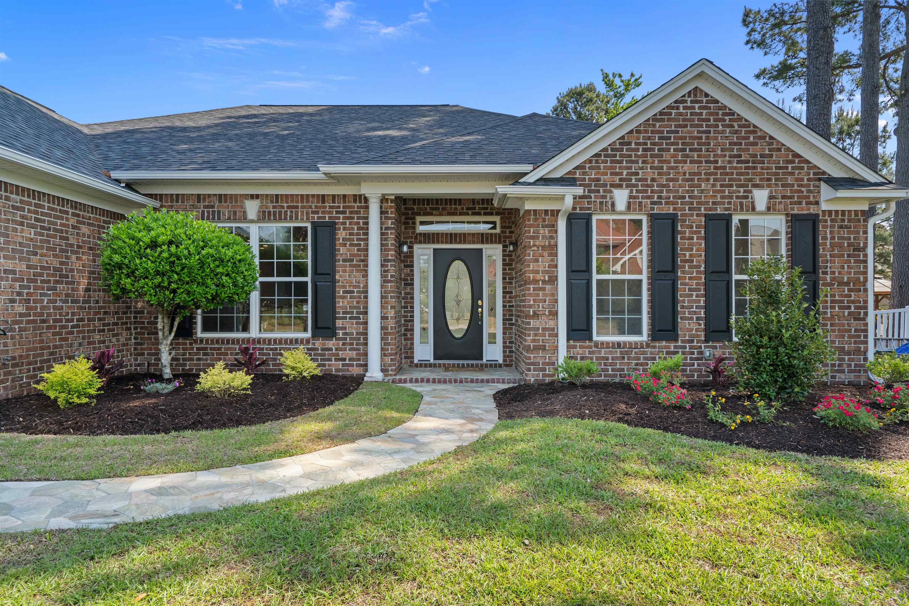 457 Spring Lake Dr. Property Photo 3