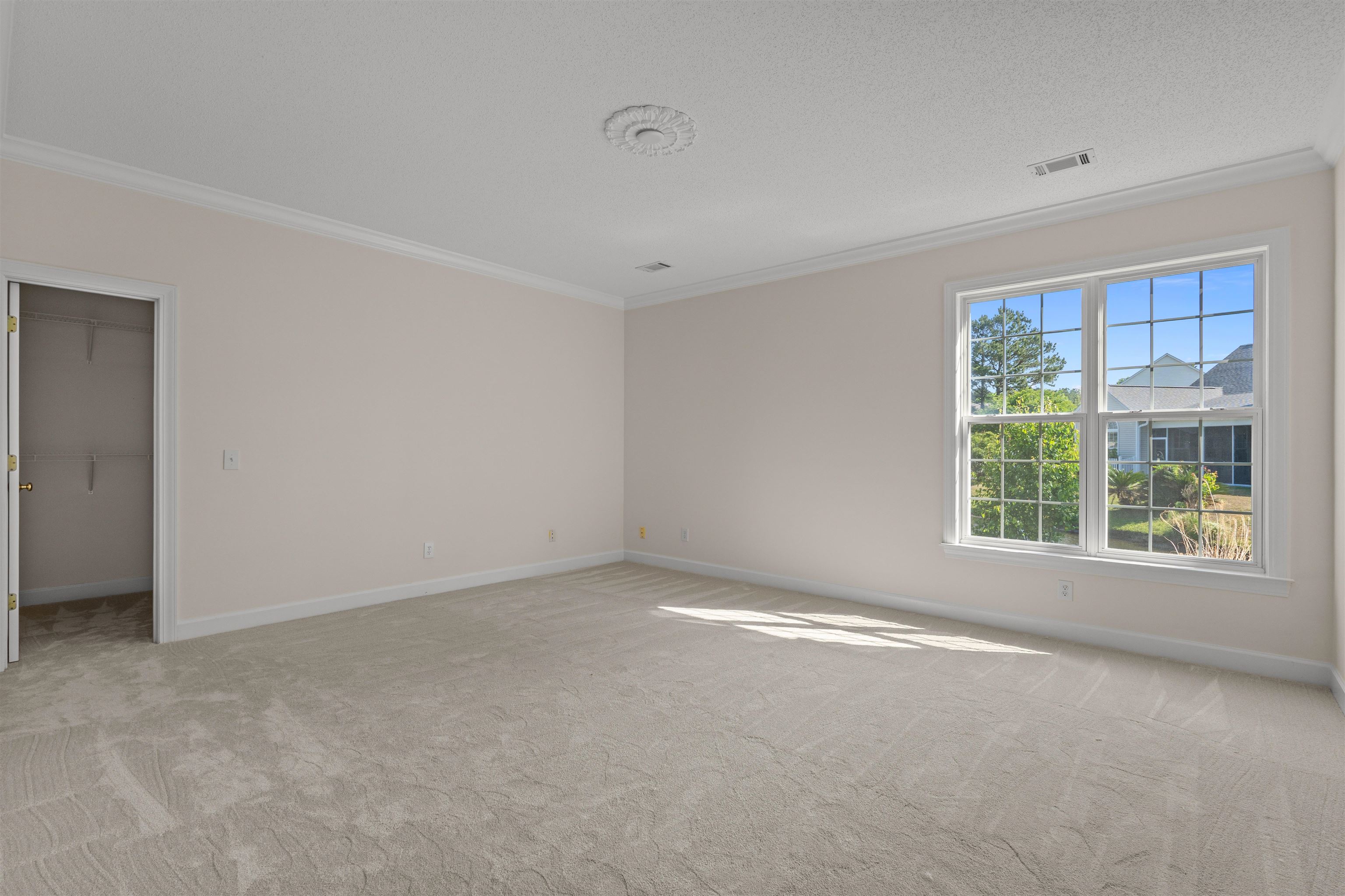 457 Spring Lake Dr. Property Photo 21