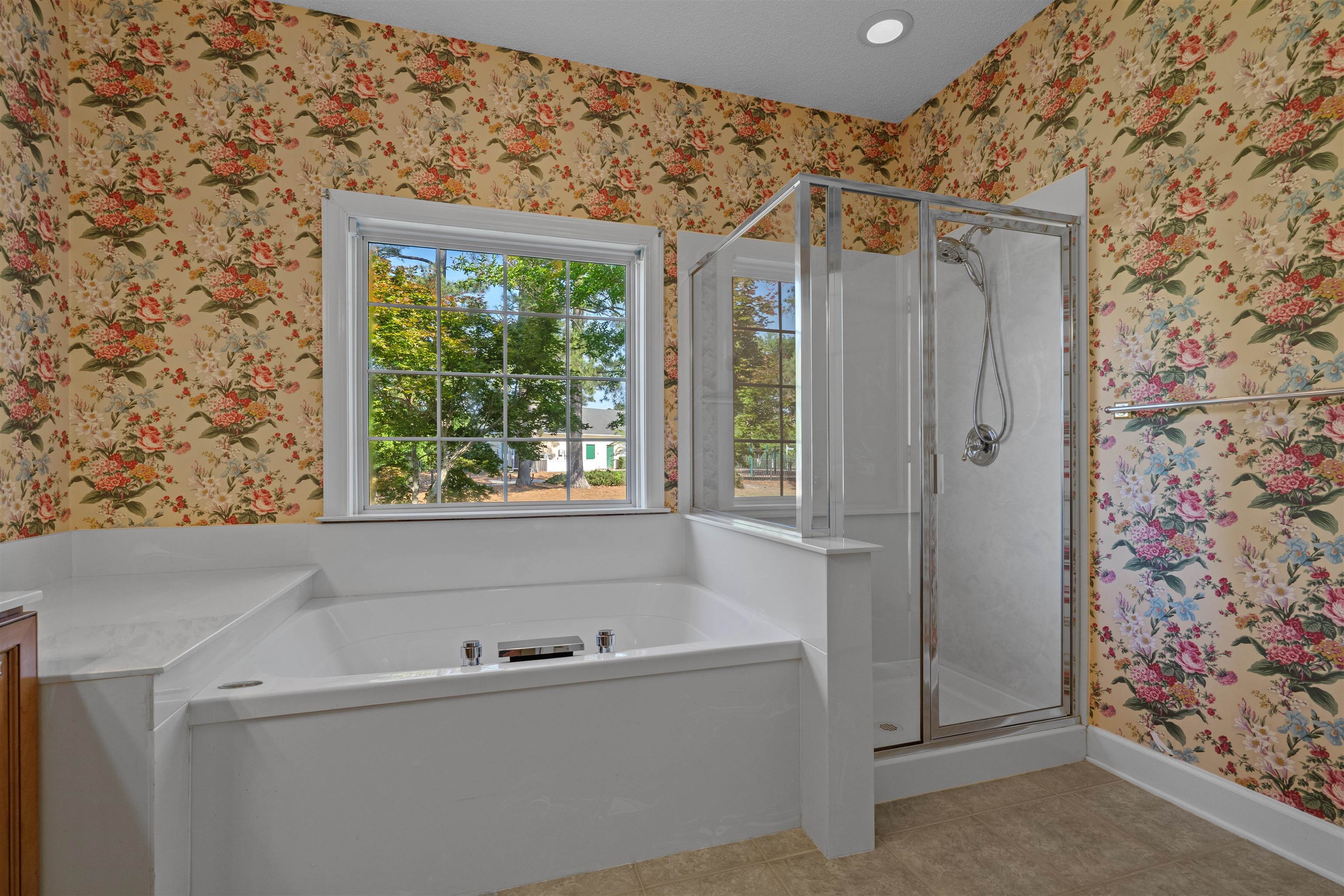 457 Spring Lake Dr. Property Photo 25