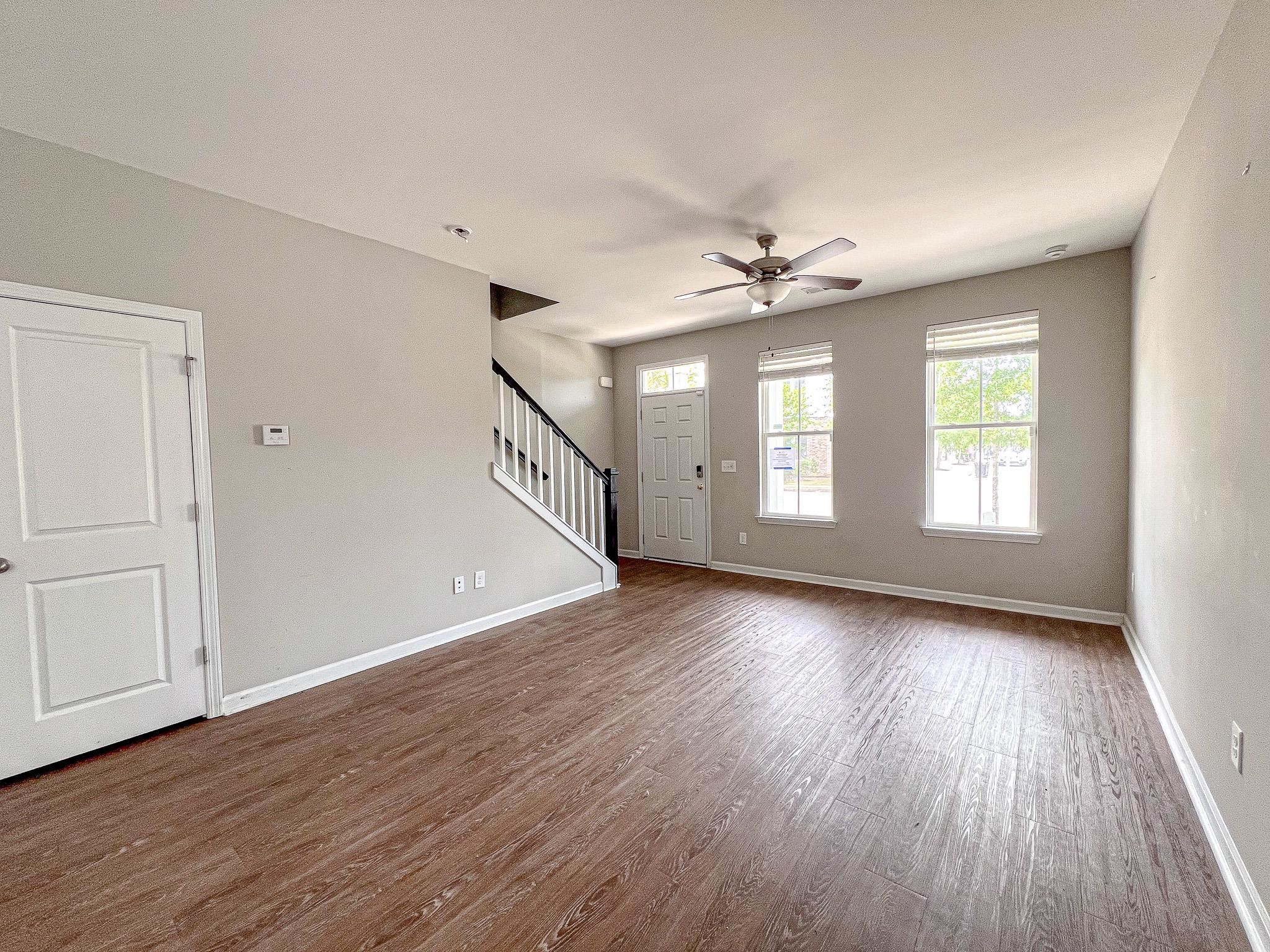 3525 Bristol Ln. Property Photo 6