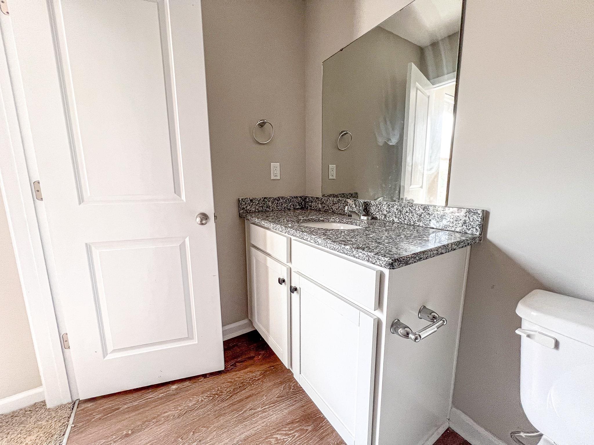 3525 Bristol Ln. Property Photo 20
