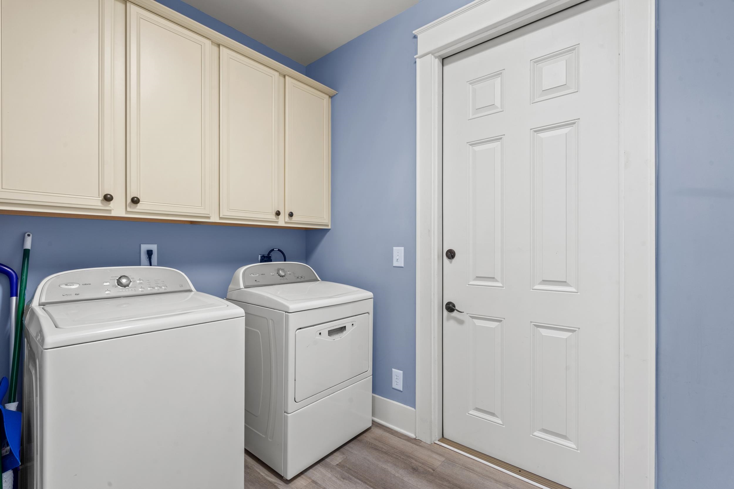 680 Olde Mill Dr. Property Photo 14