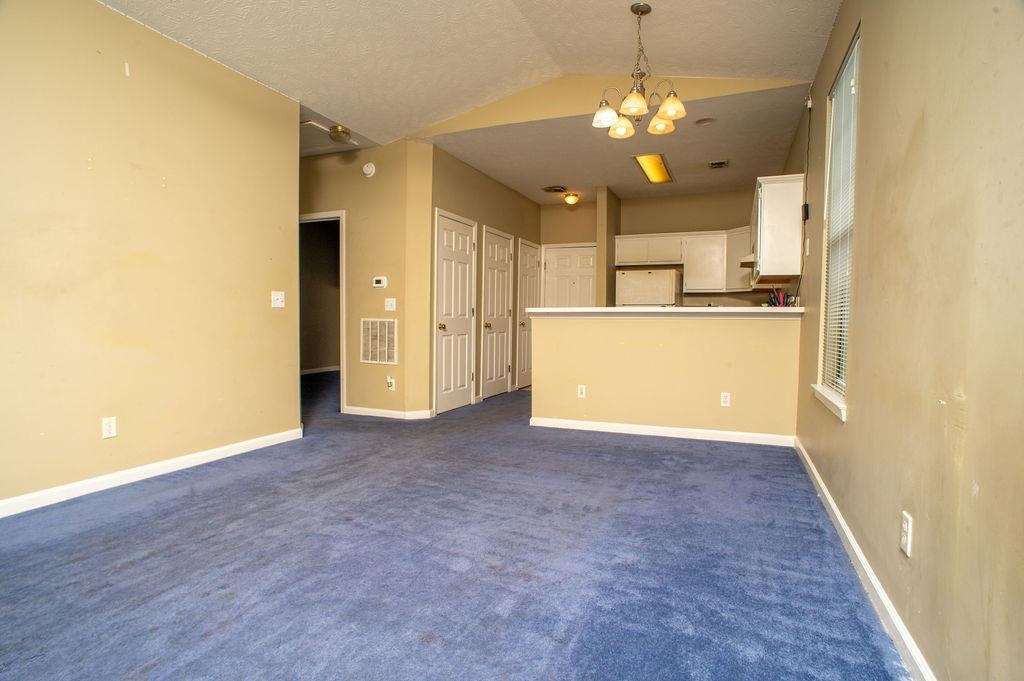 498 River Oaks Dr. Property Photo 7