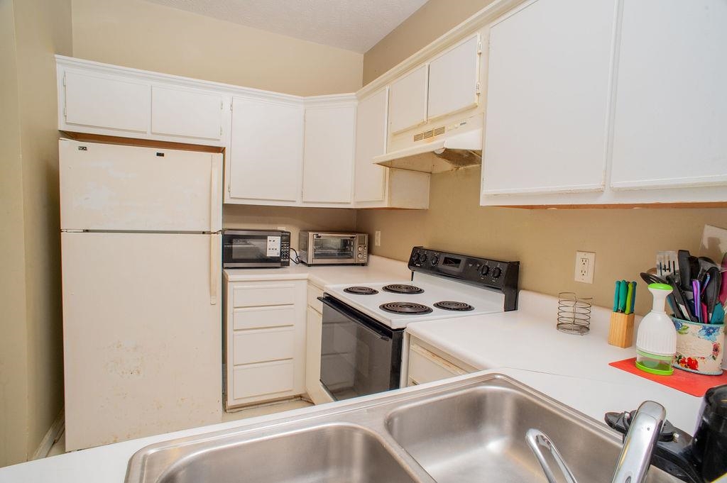 498 River Oaks Dr. Property Photo 12