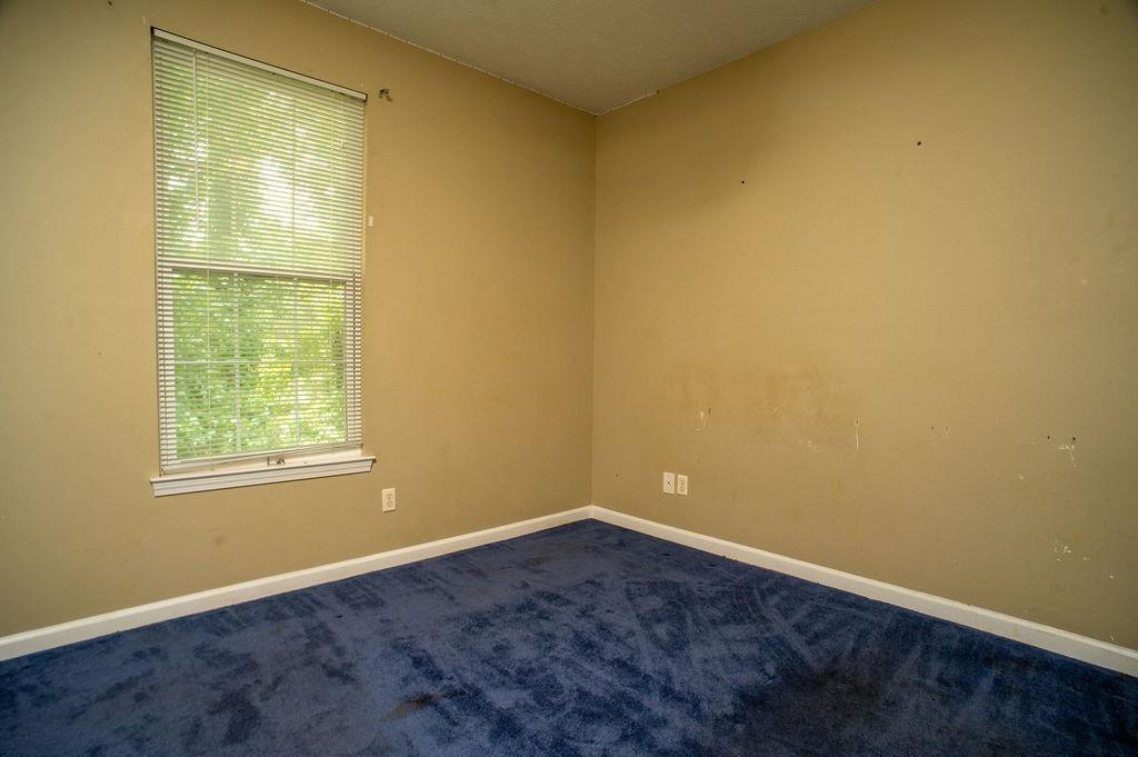 498 River Oaks Dr. Property Photo 26