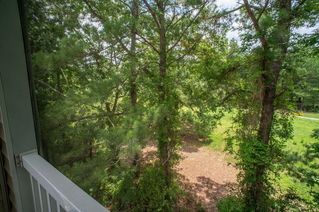 498 River Oaks Dr. Property Photo 43