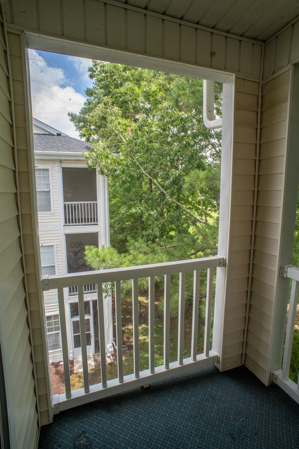 498 River Oaks Dr. Property Photo 44