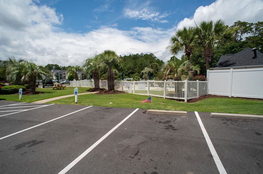 498 River Oaks Dr. Property Photo 57