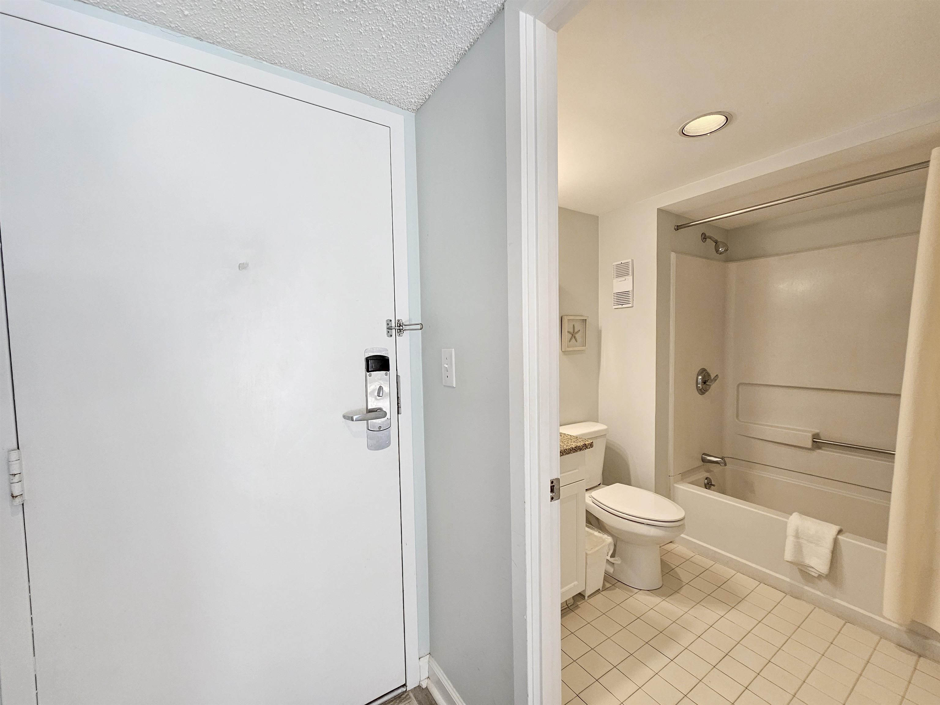 9820 Queensway Blvd. Property Photo 35
