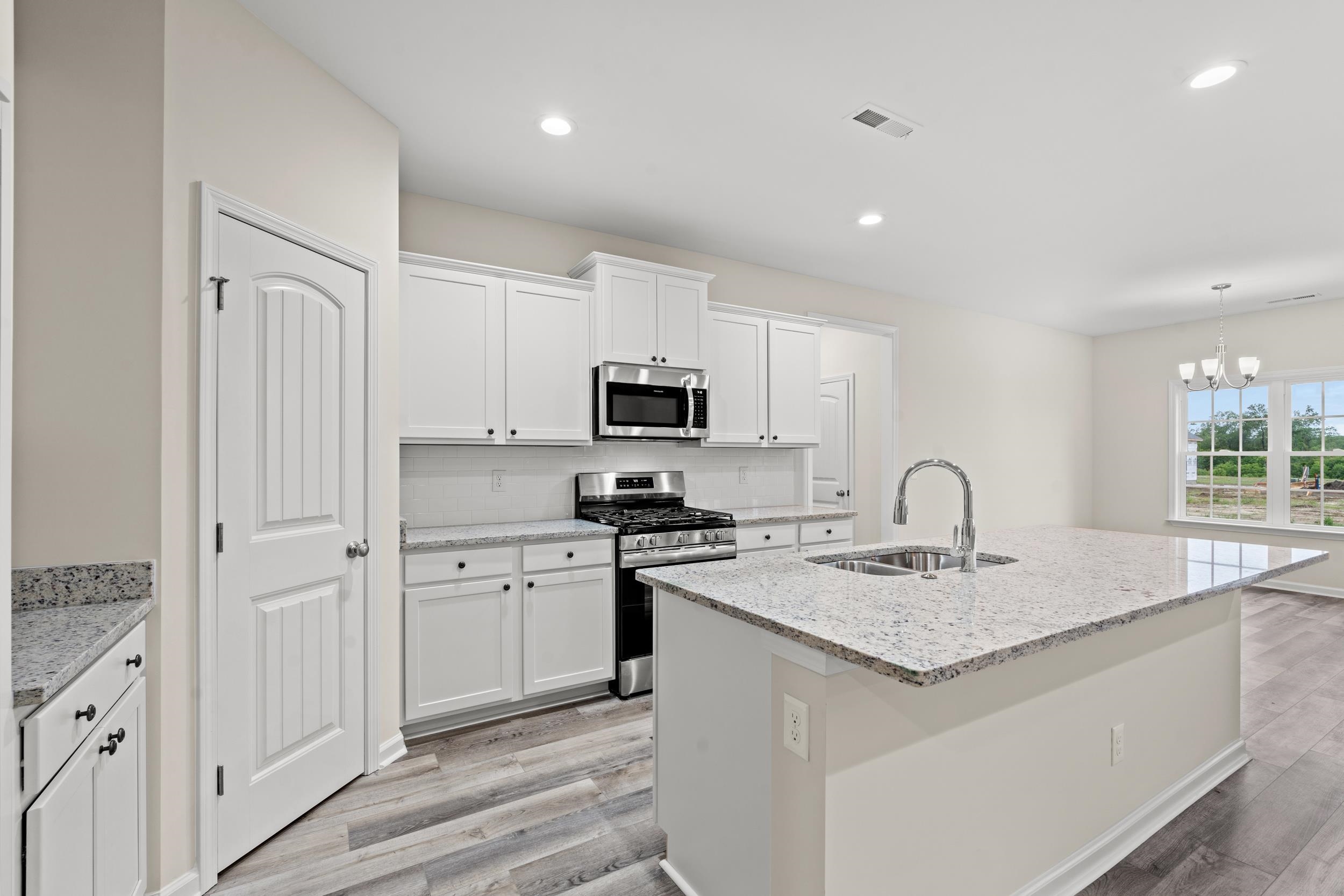 72 Cove Ln. Property Photo 9