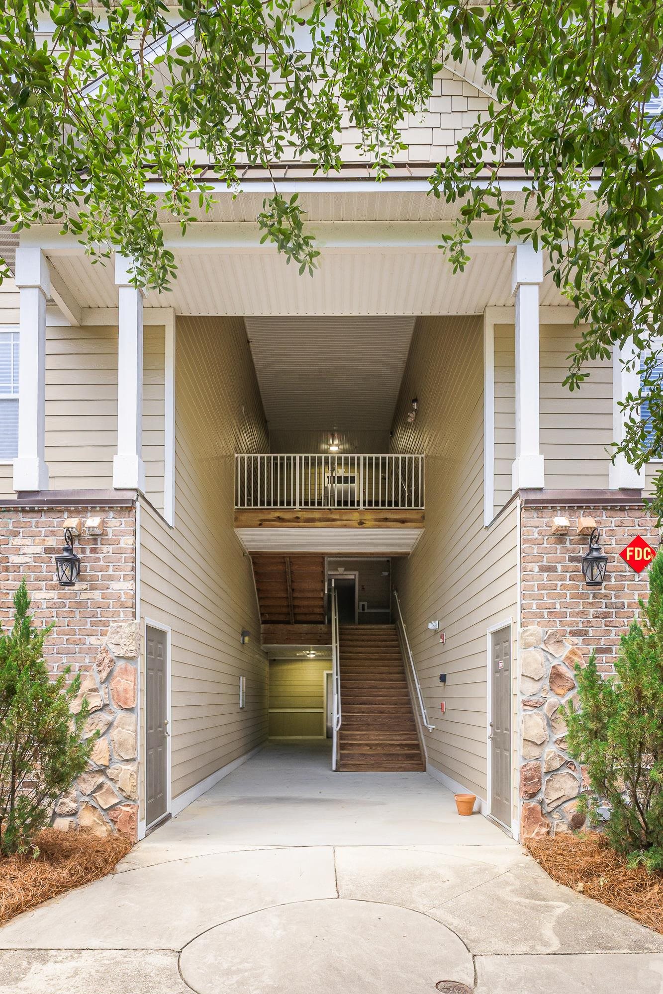 221 Woodlands Way Property Photo 32