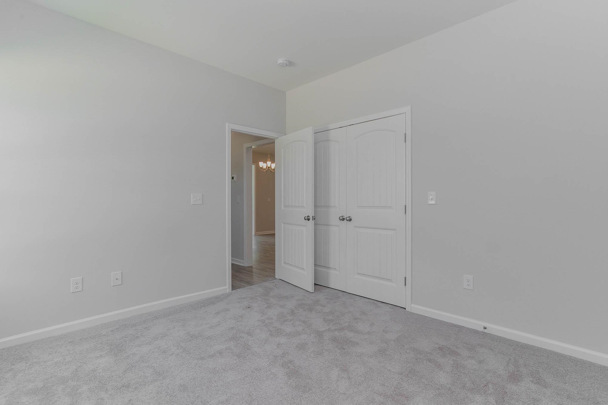 92 Cove Ln. Property Photo 14