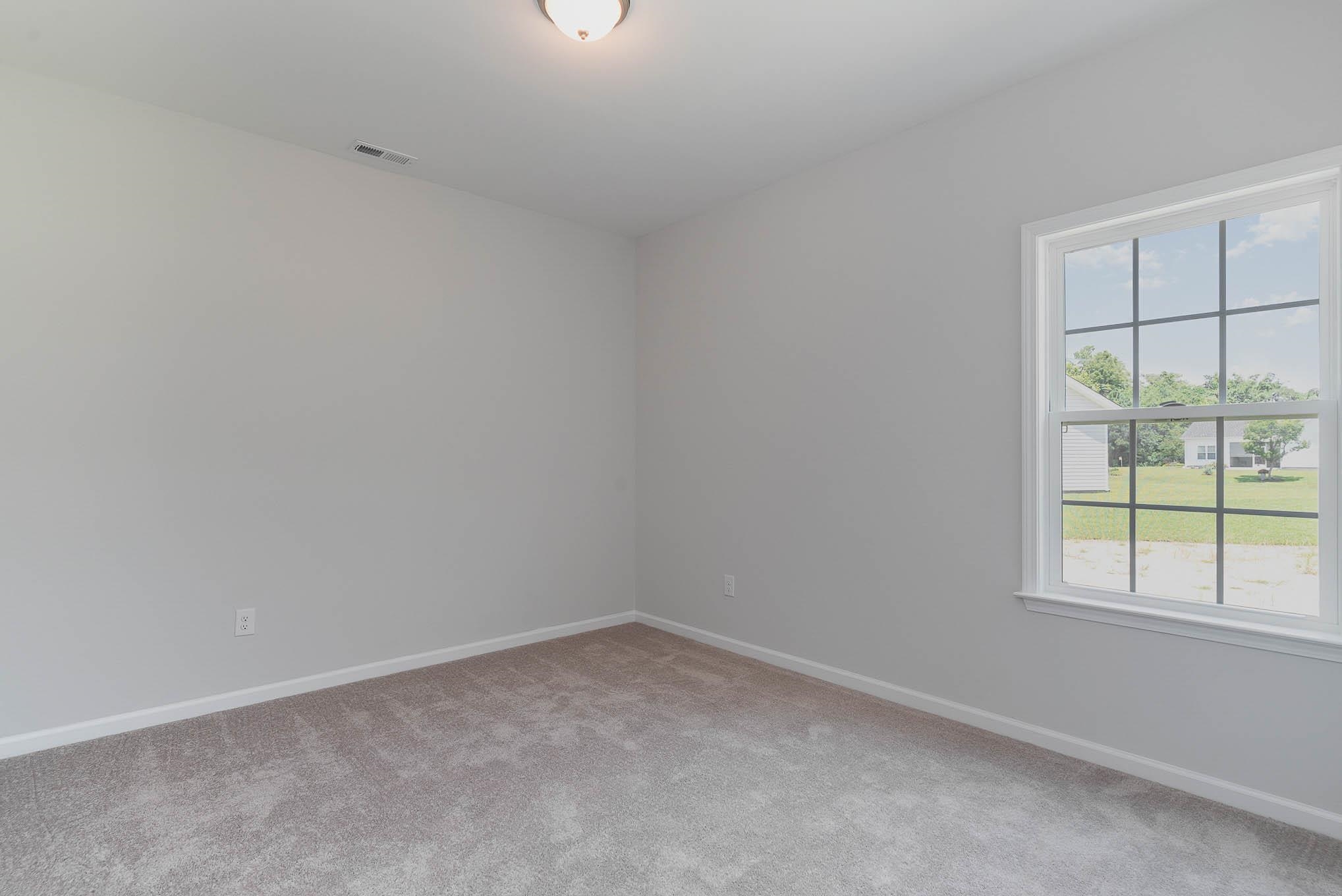 92 Cove Ln. Property Photo 15