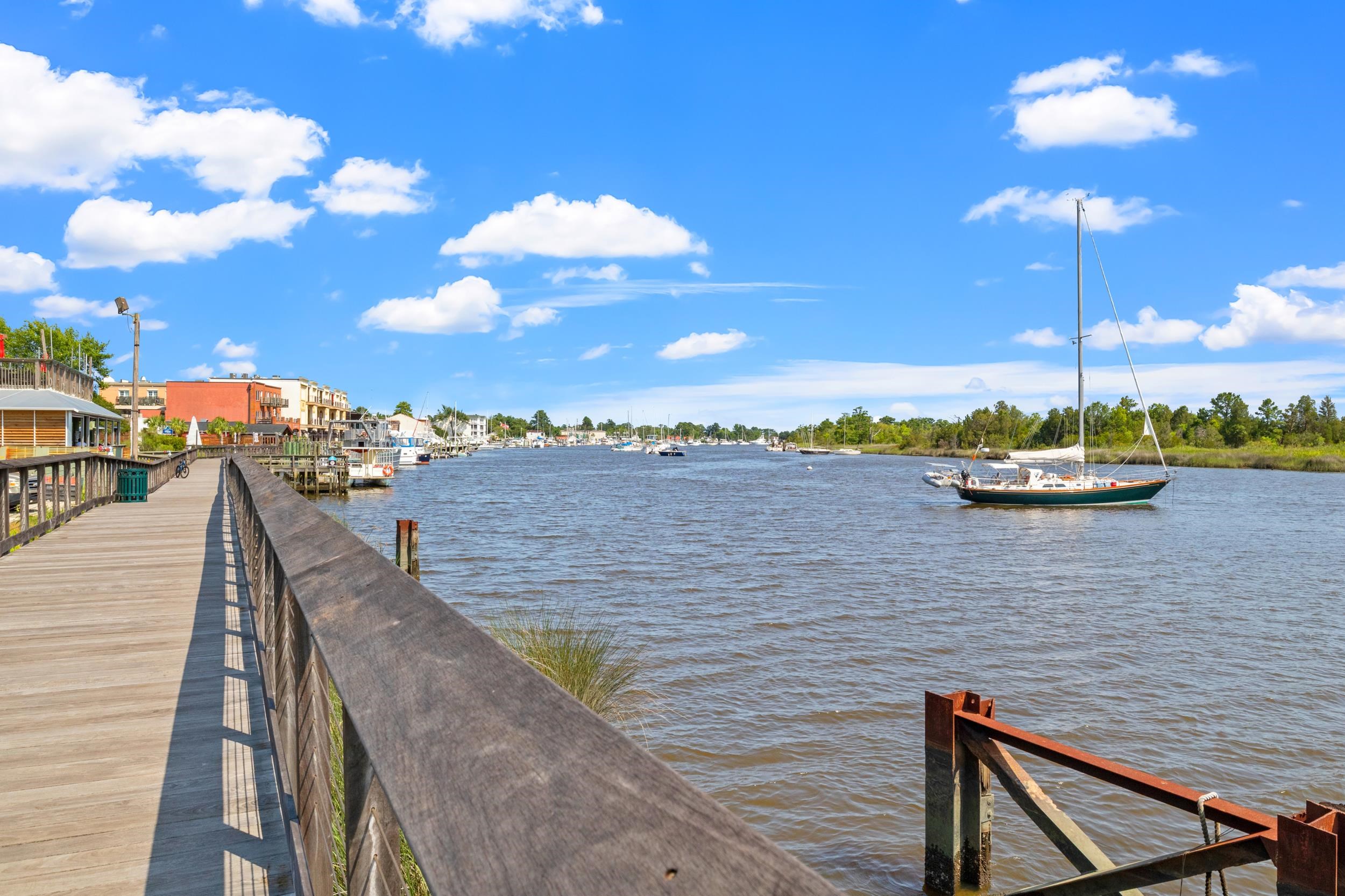 92 Cove Ln. Property Photo 30