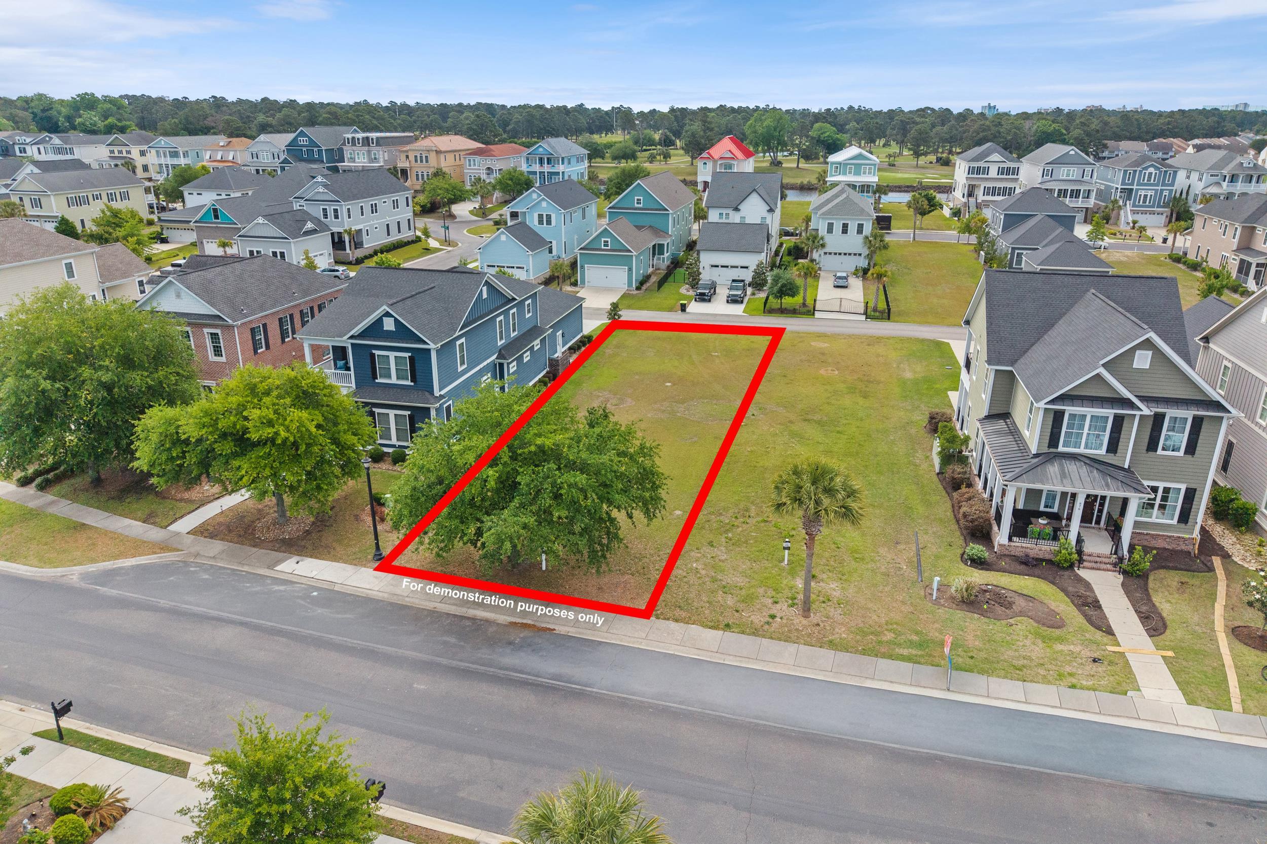 884 Crystal Water Way Property Photo 4
