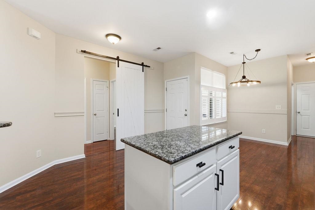 1606 Palmina Loop Property Photo 9