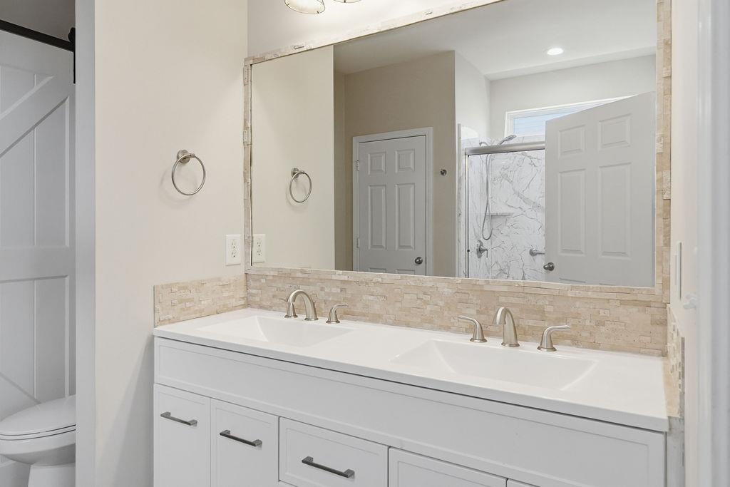 1606 Palmina Loop Property Photo 28