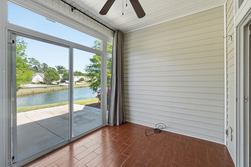 1606 Palmina Loop Property Photo 35