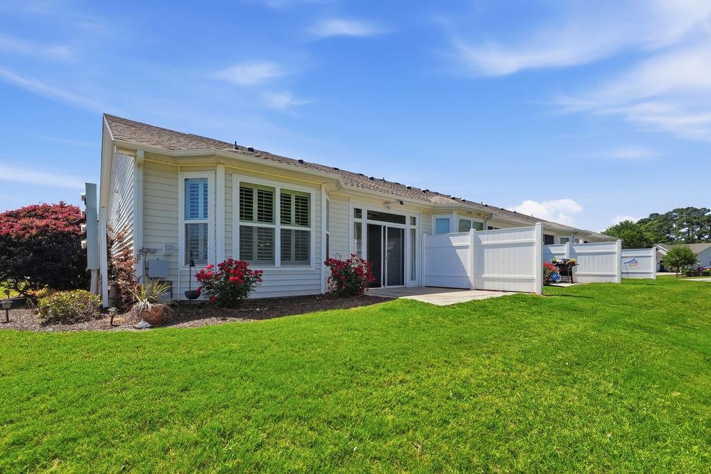 1606 Palmina Loop Property Photo 37