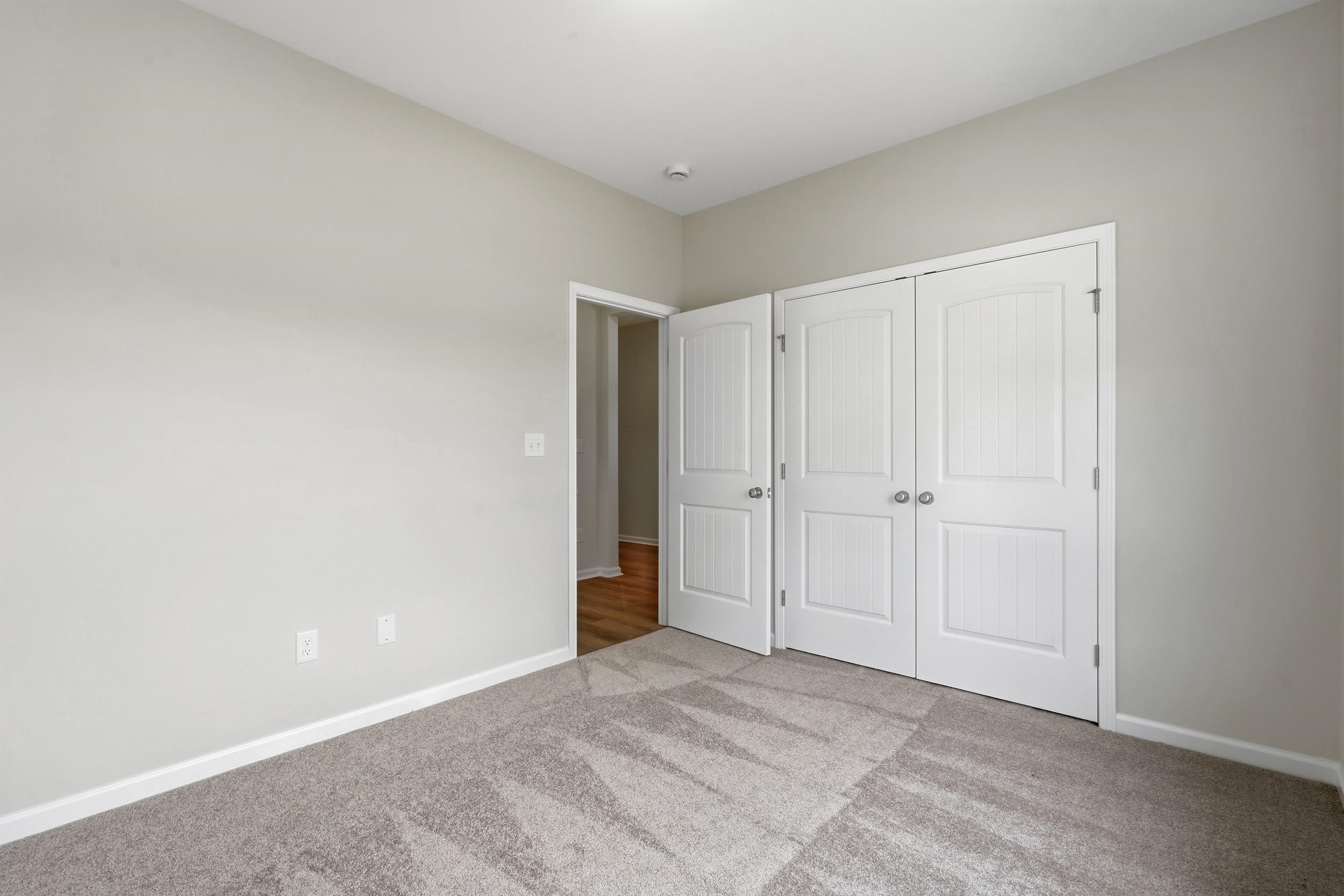 112 Cove Ln. Property Photo 15