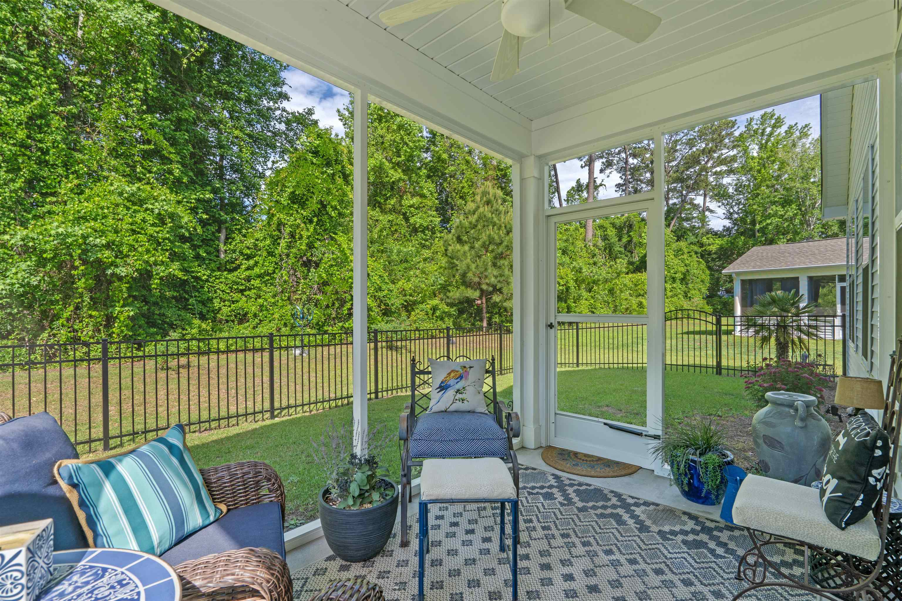 243 Sundew Loop Property Photo 24