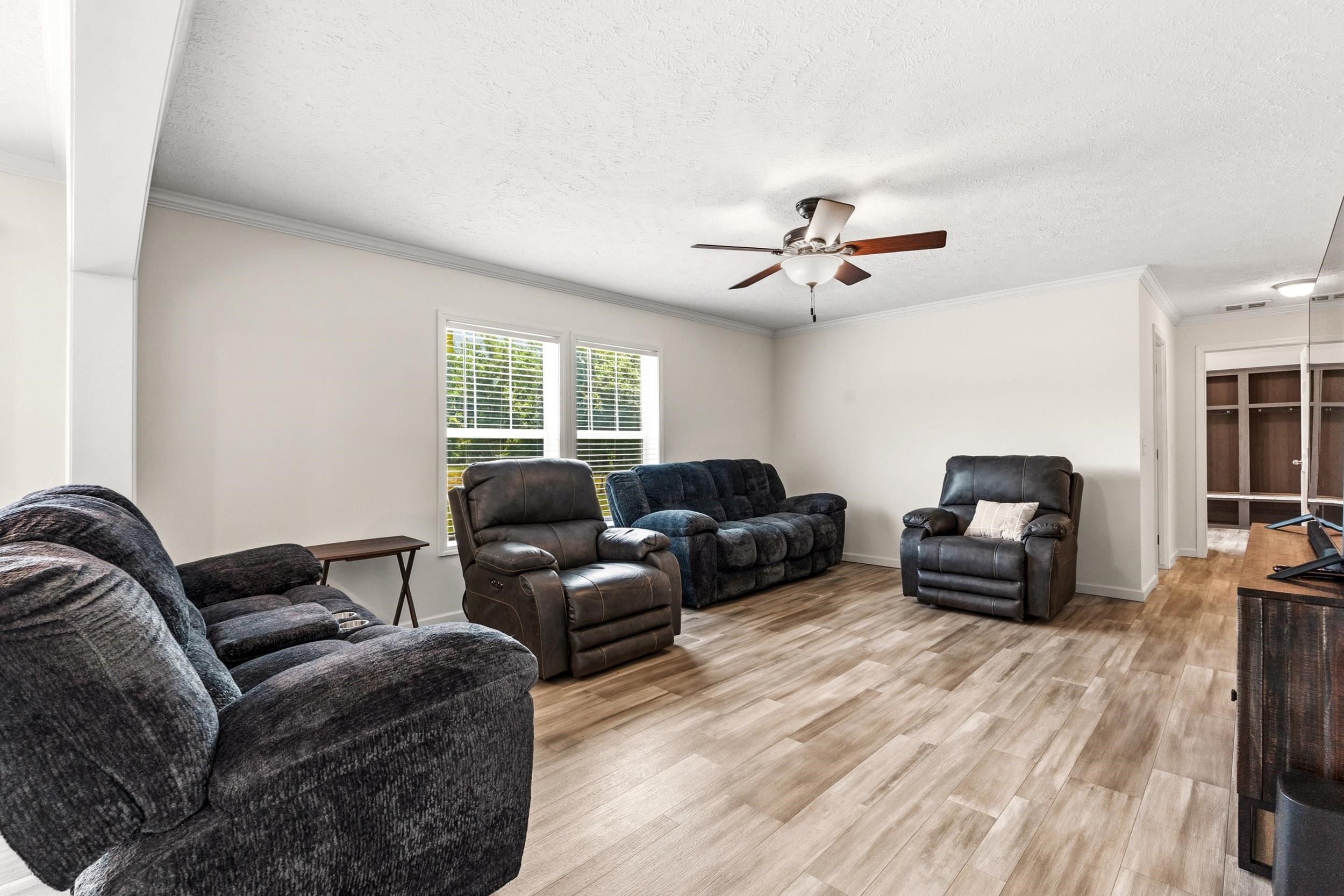 3910 Cascade Rd. Property Photo 12