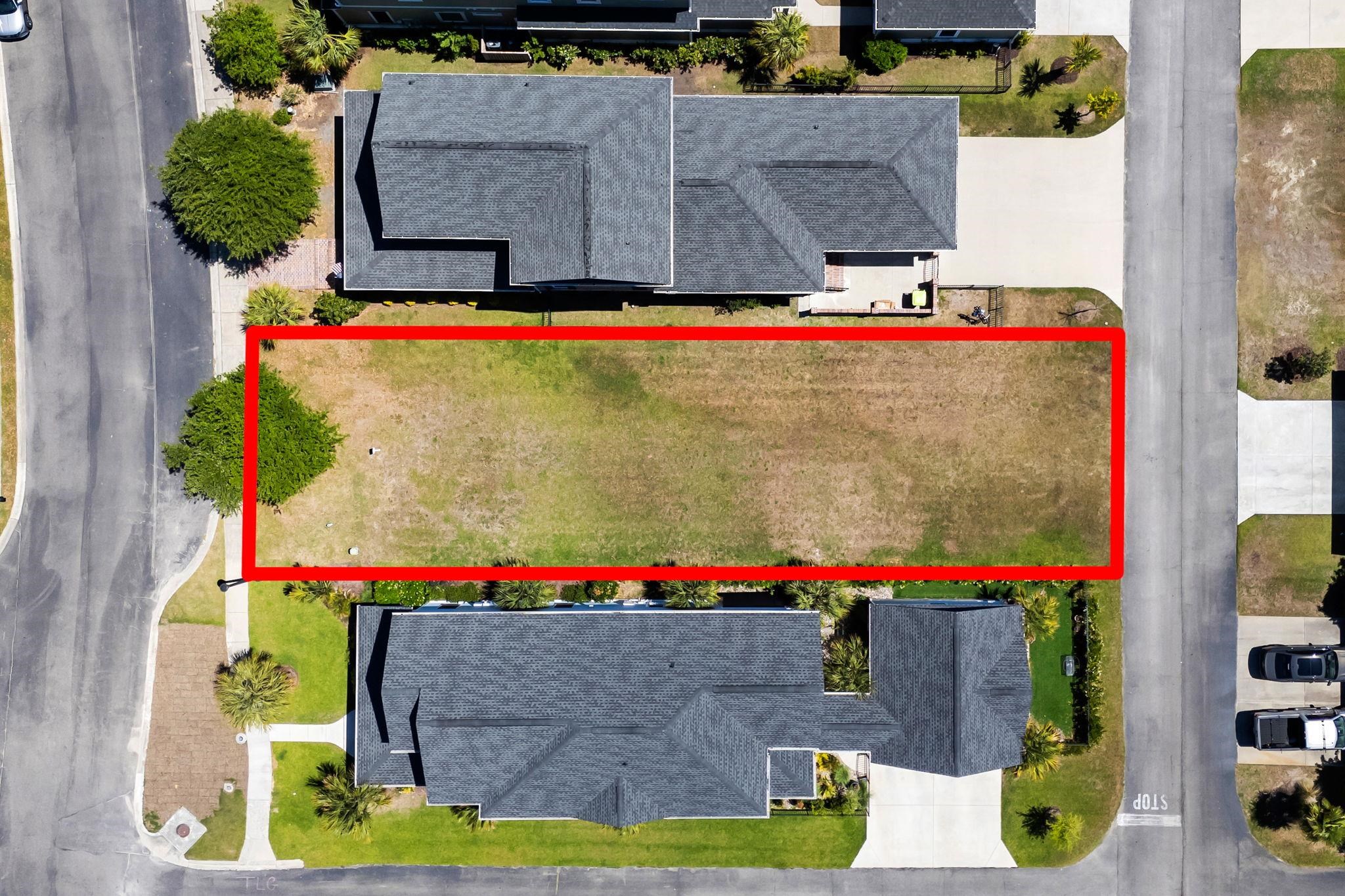 748 Crystal Water Way Property Photo 13