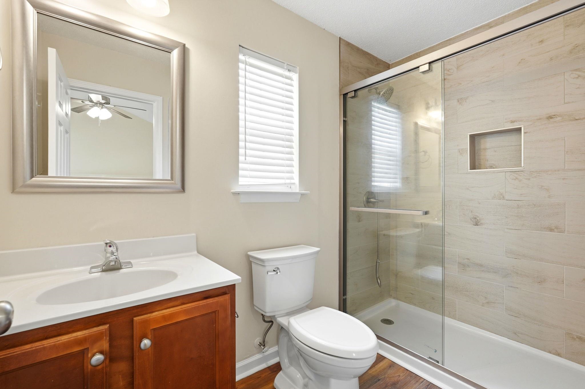 1648 Langley Dr. Property Photo 22
