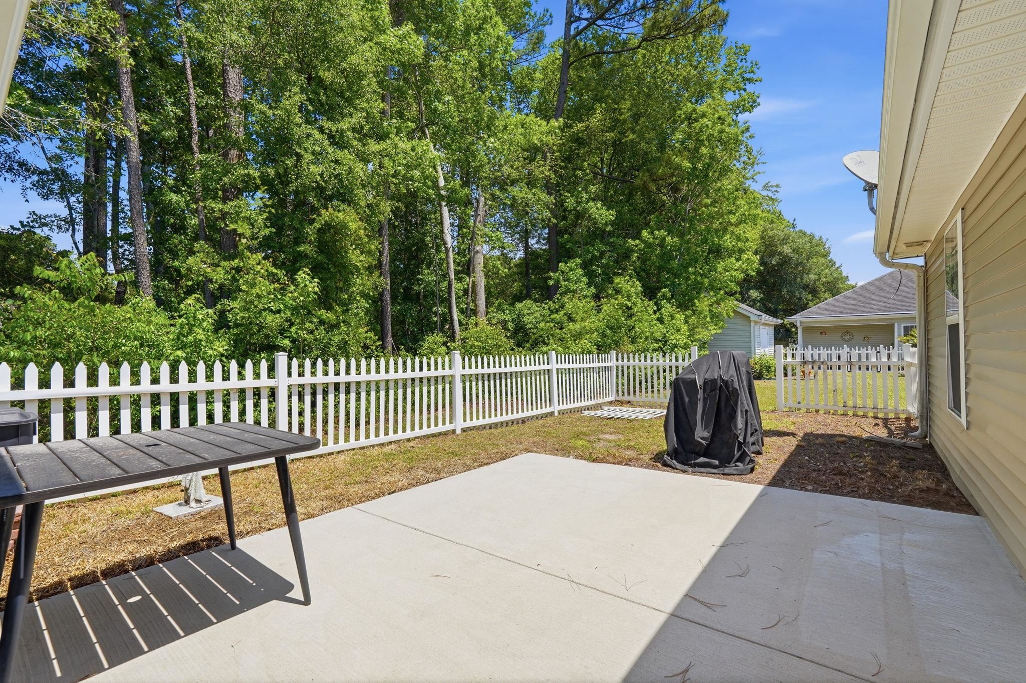 1648 Langley Dr. Property Photo 29