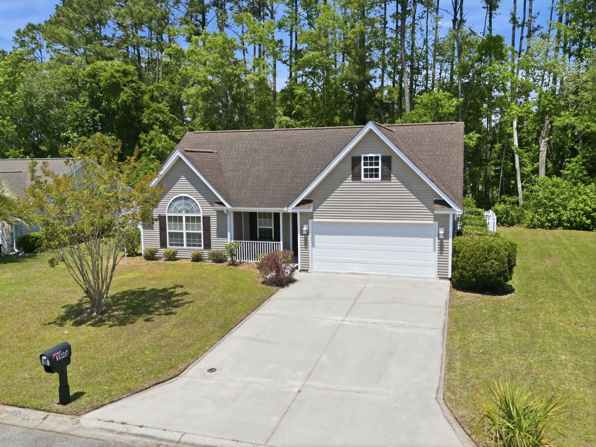 1648 Langley Dr. Property Photo 34
