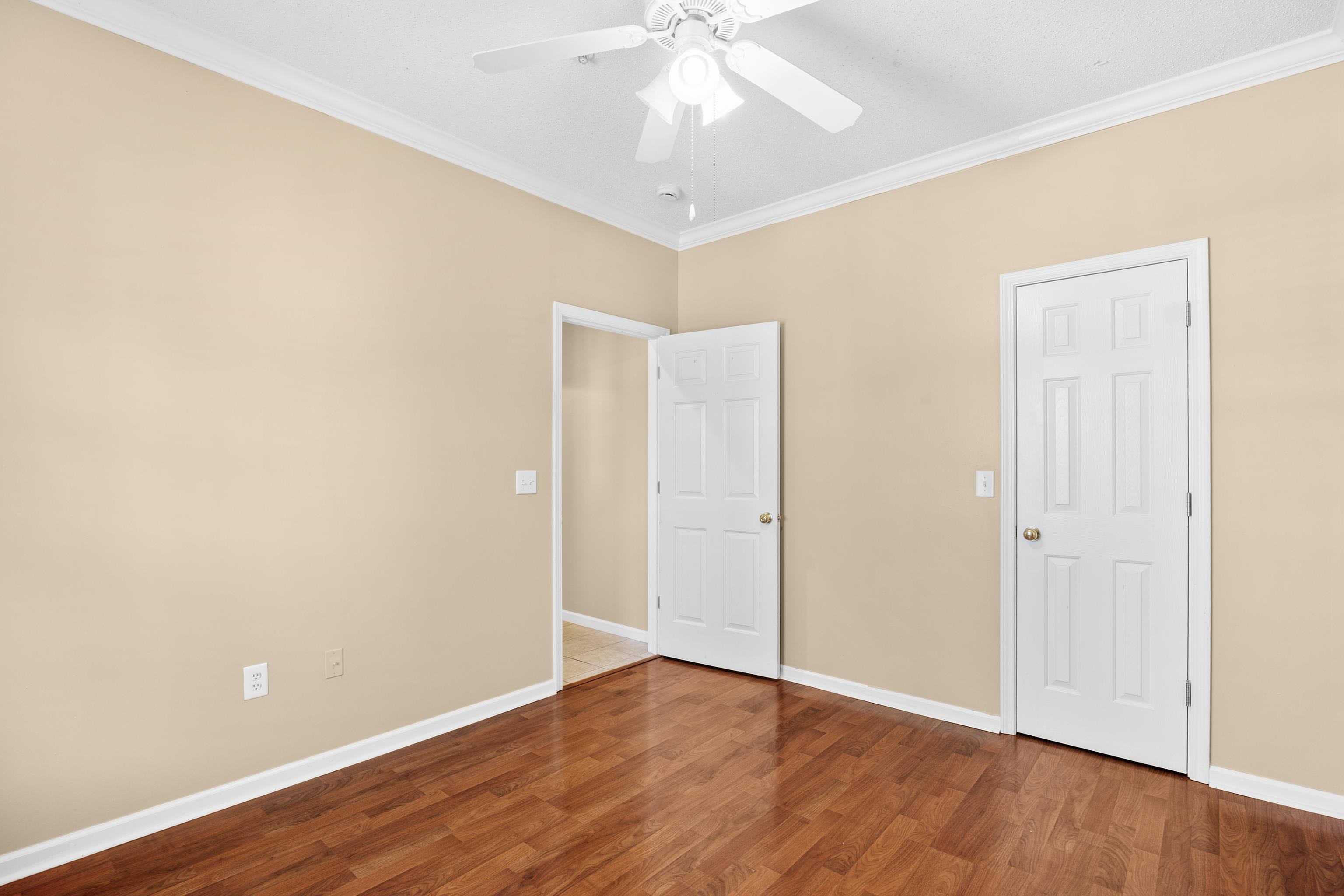 5840 Longwood Dr. Property Photo 35