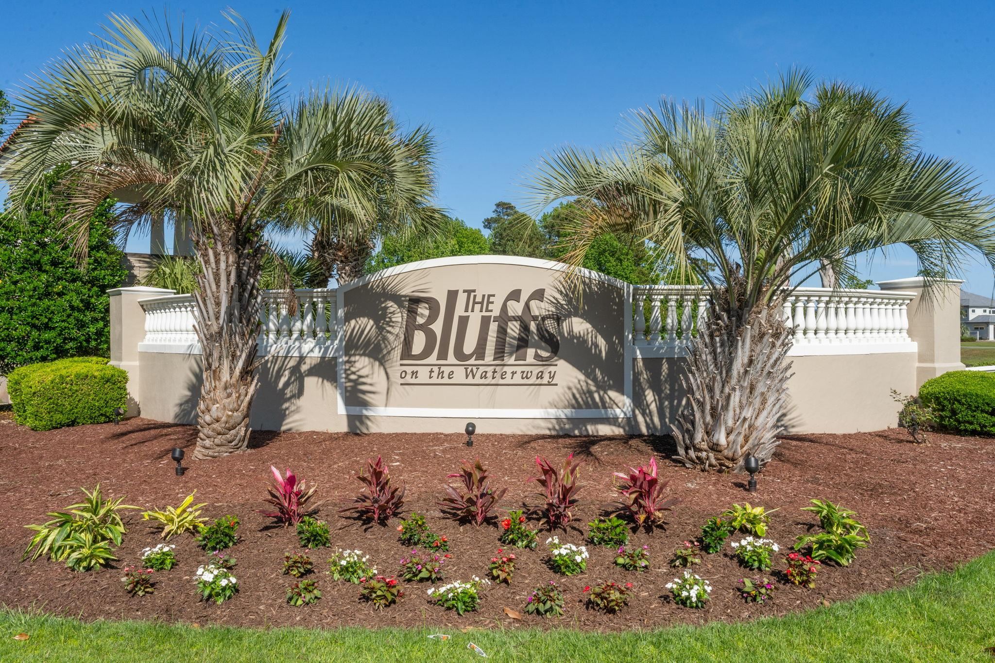 825 Bluffview Dr. Property Photo 88