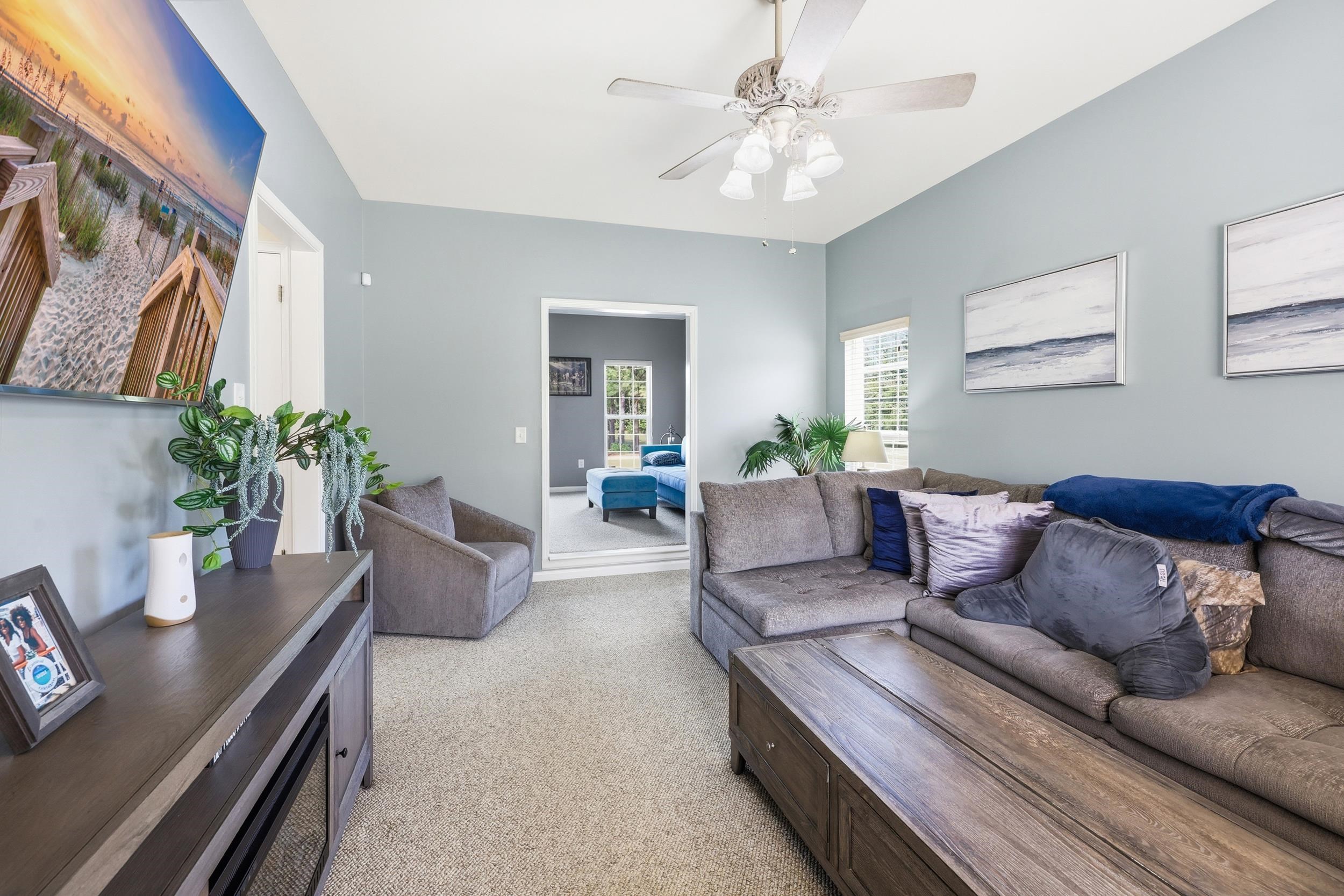 3625 Amber Ln. Property Photo 11