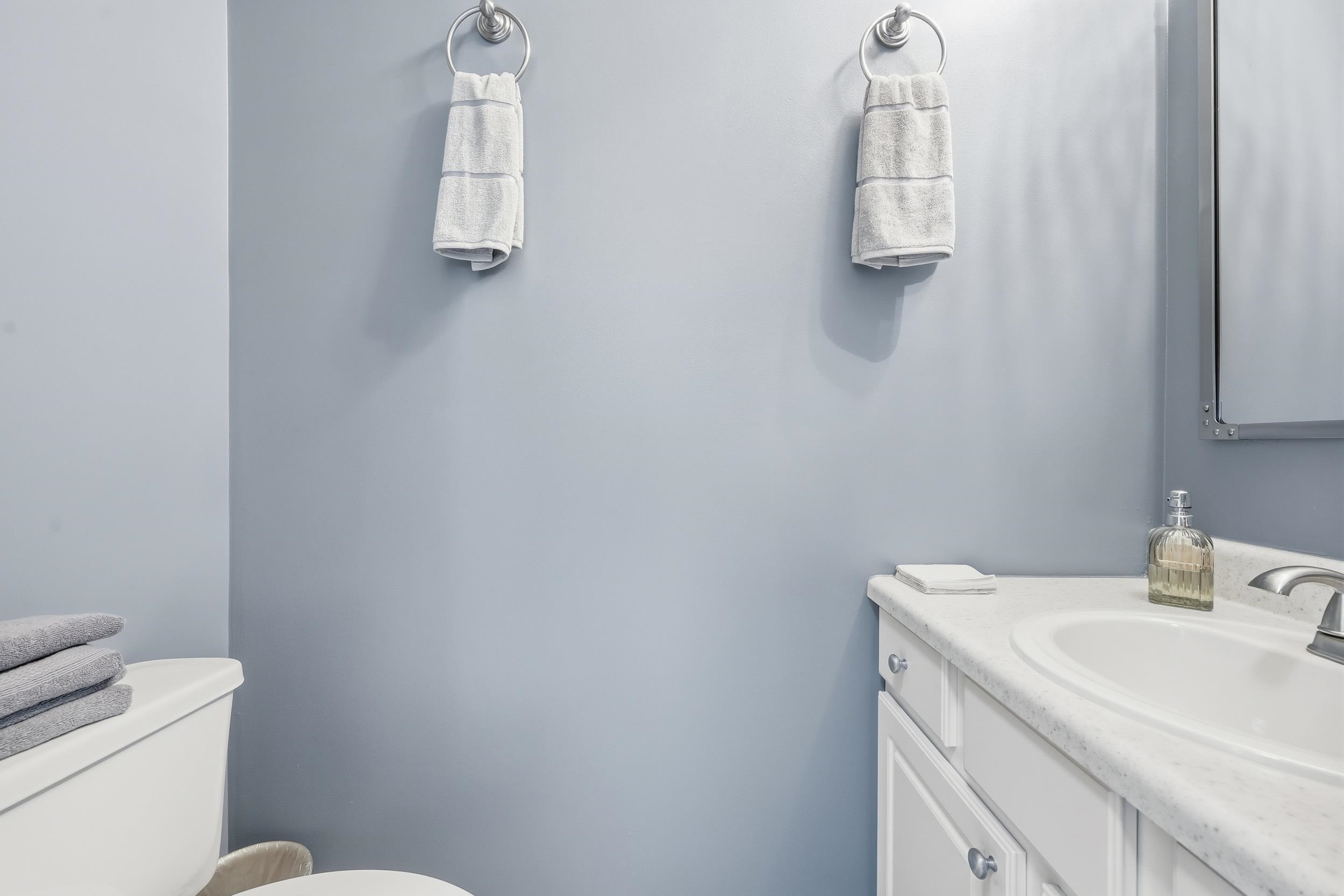 3625 Amber Ln. Property Photo 16