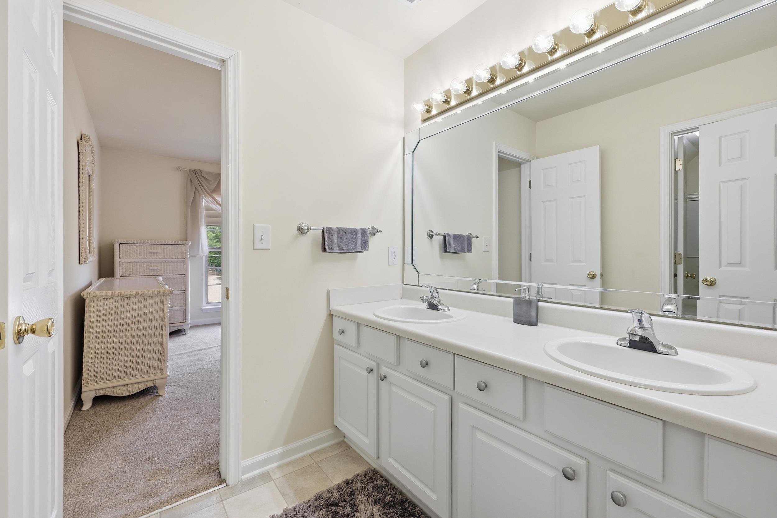 3625 Amber Ln. Property Photo 23