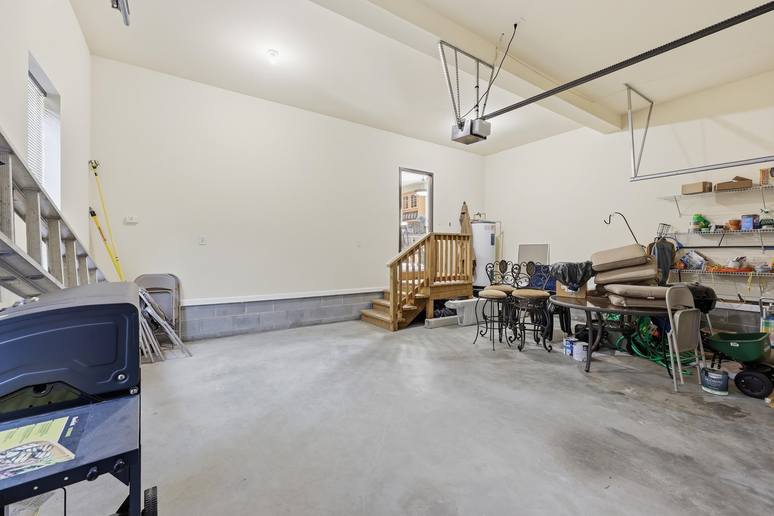 3625 Amber Ln. Property Photo 30