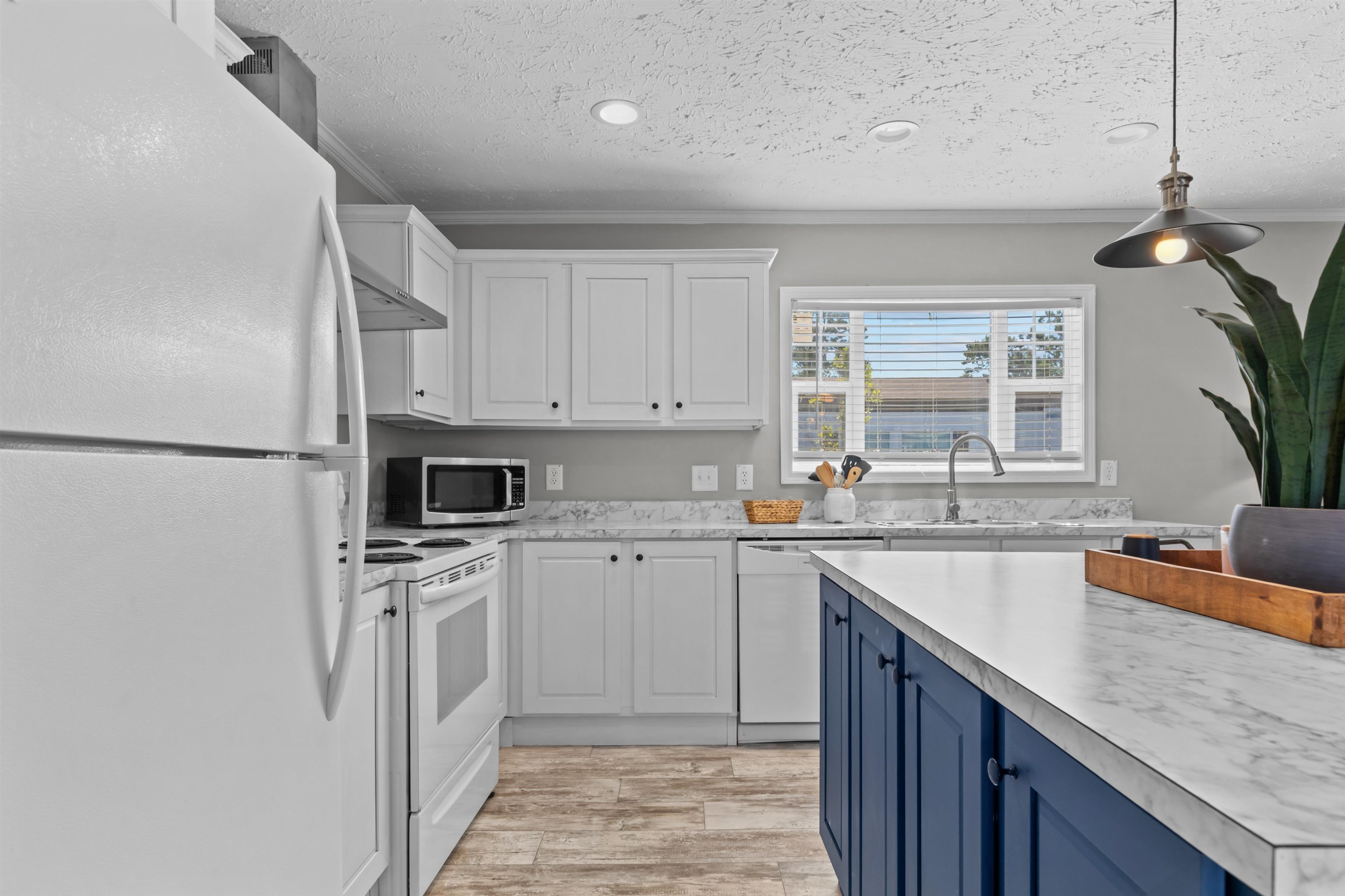 108 Shetland Woods Dr. Property Photo 13