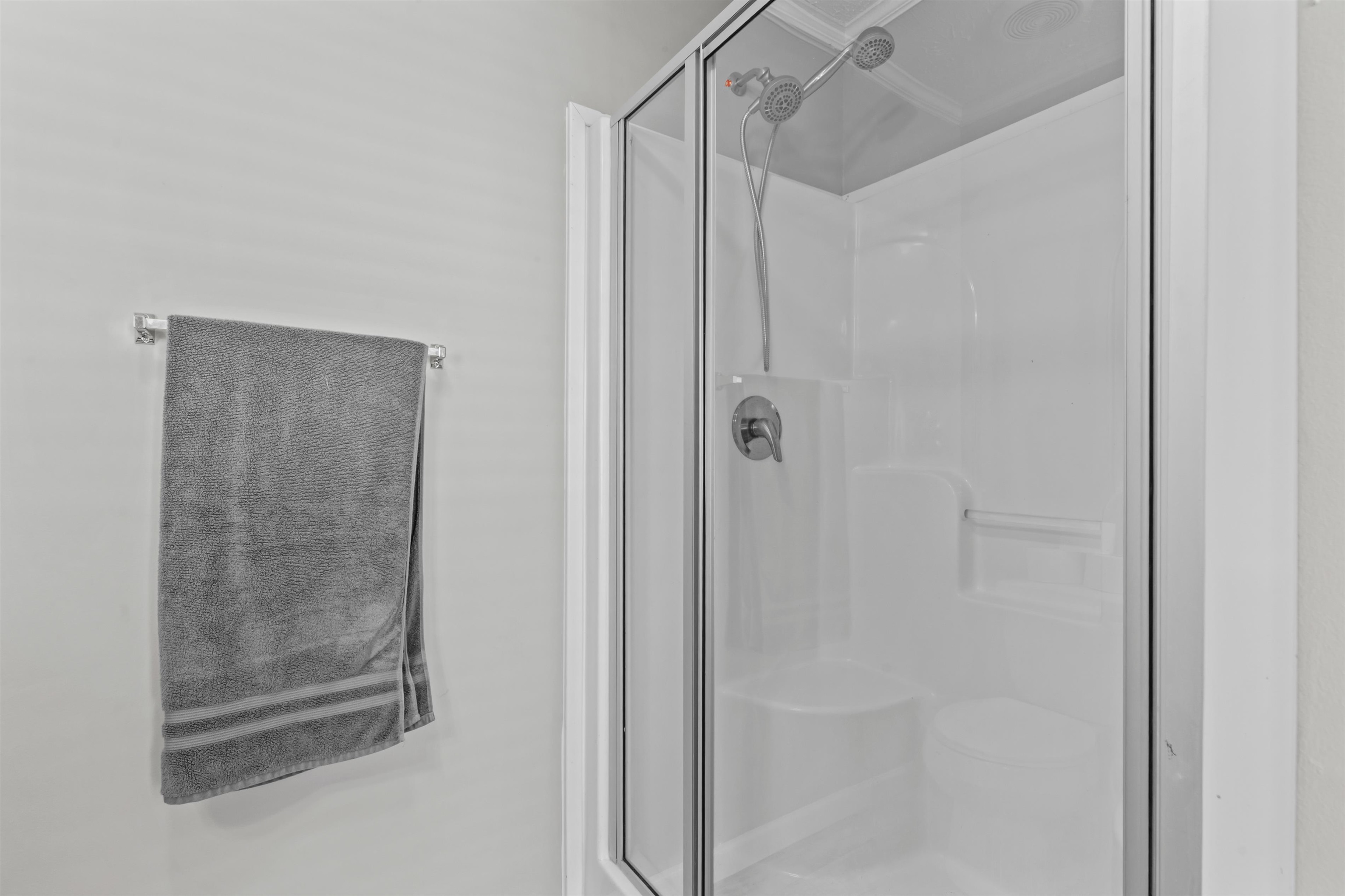 108 Shetland Woods Dr. Property Photo 25