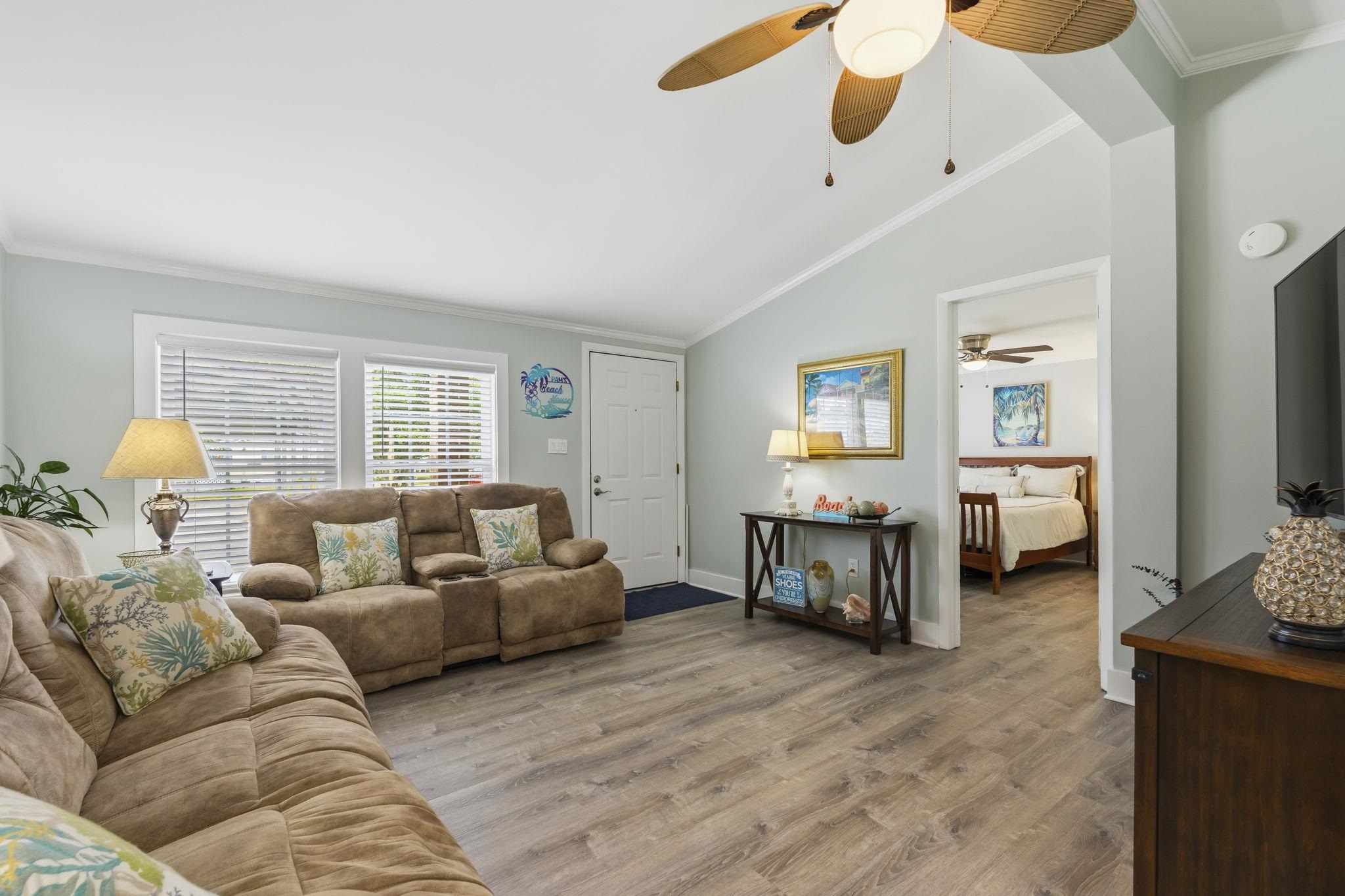 124 Queens Rd. Property Photo 5