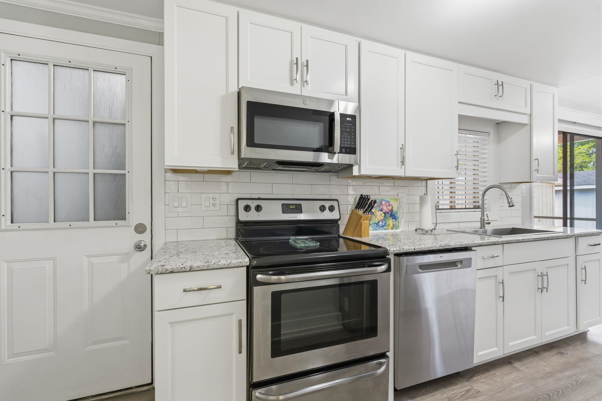 124 Queens Rd. Property Photo 9
