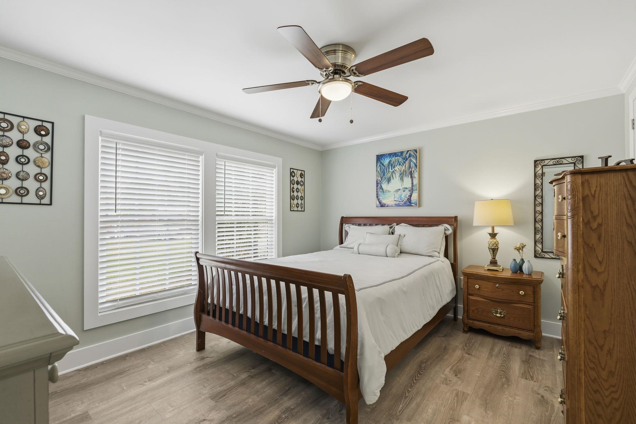 124 Queens Rd. Property Photo 14