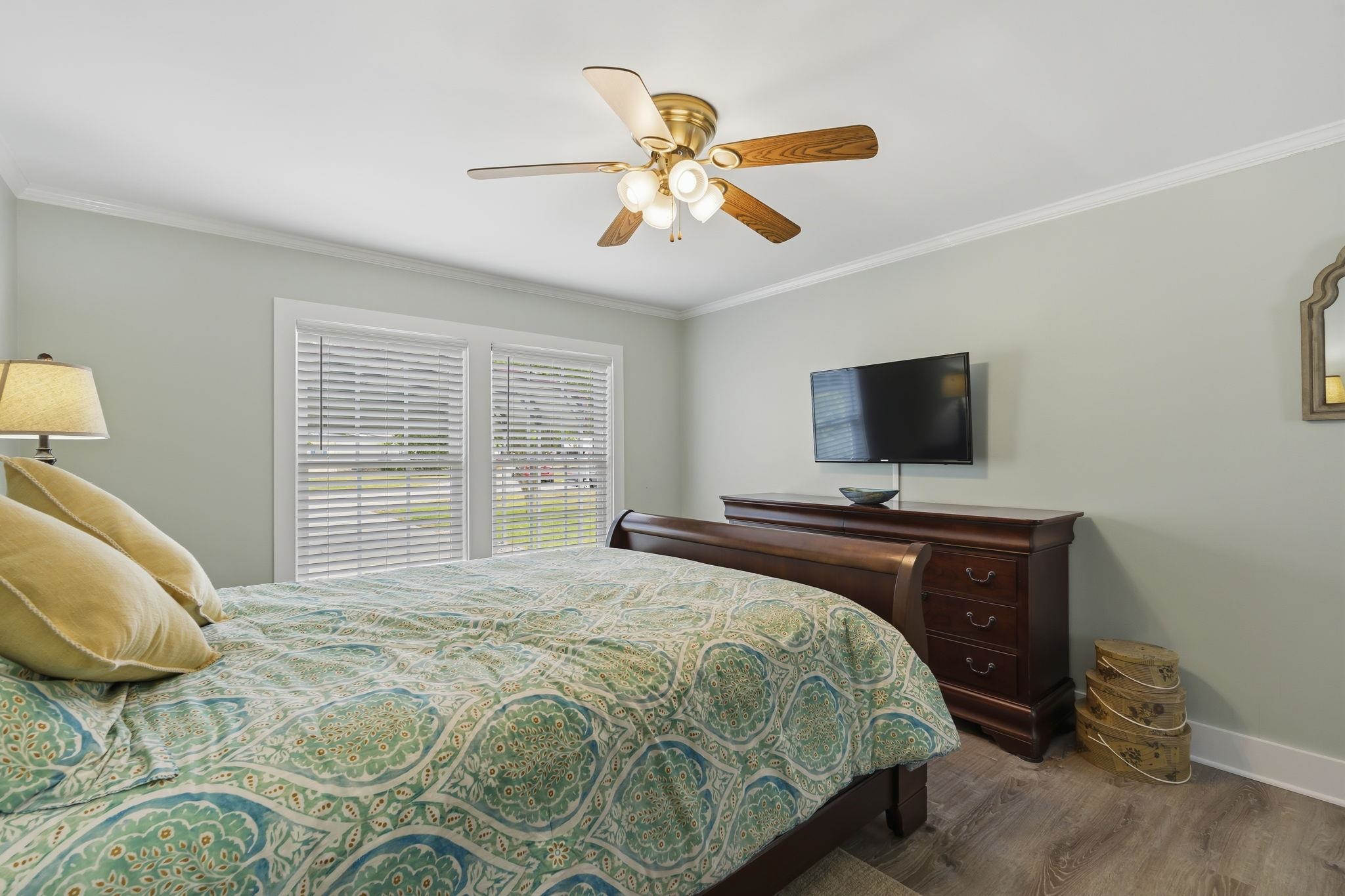 124 Queens Rd. Property Photo 20