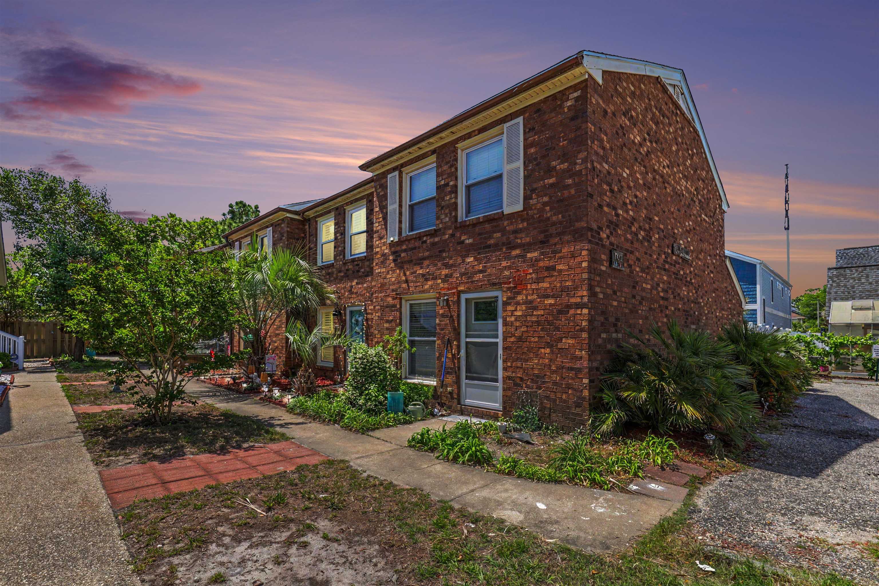 1707 Edge Dr. Property Photo 27