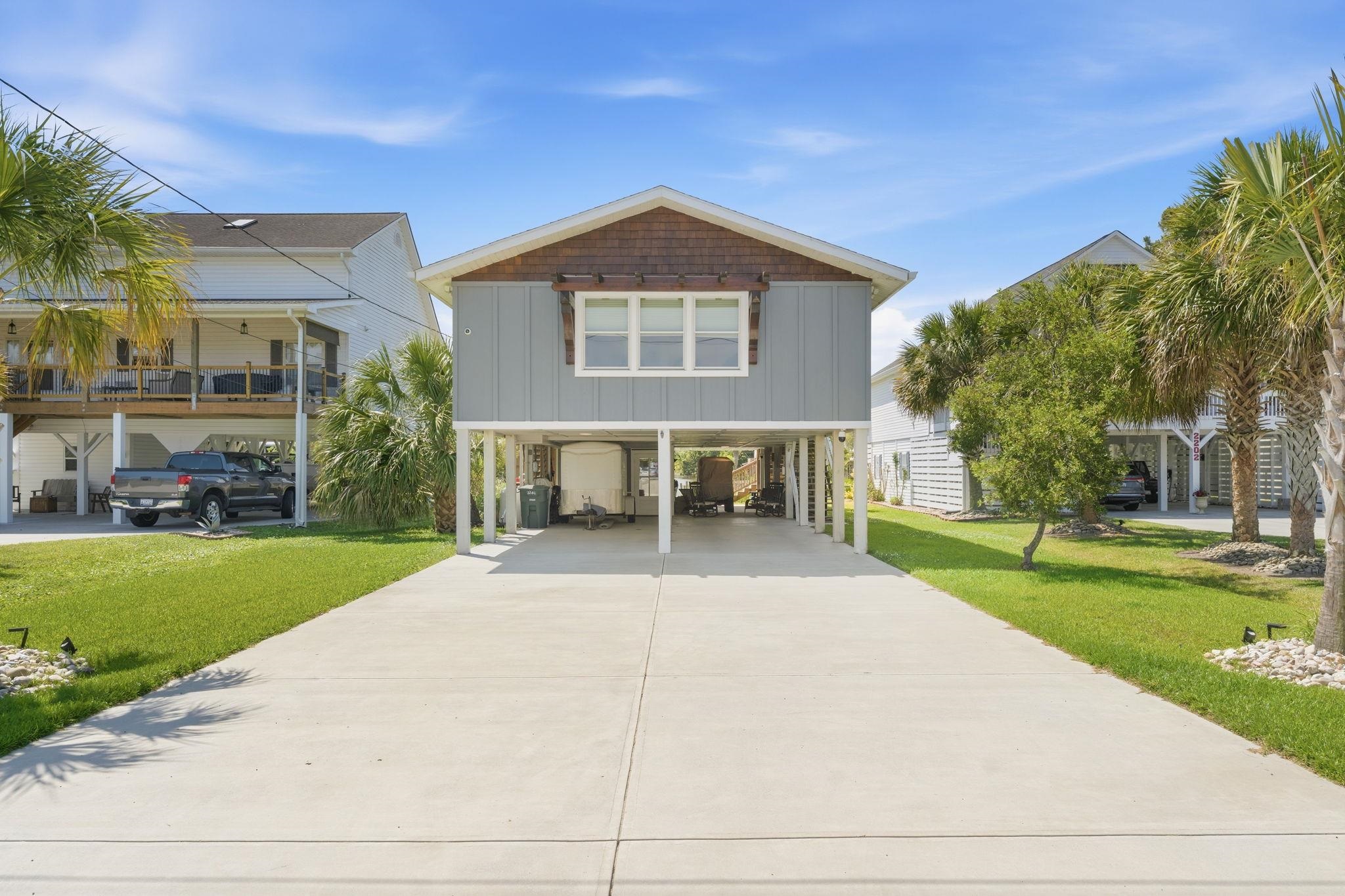 2204 Chestnut St. Property Photo 2